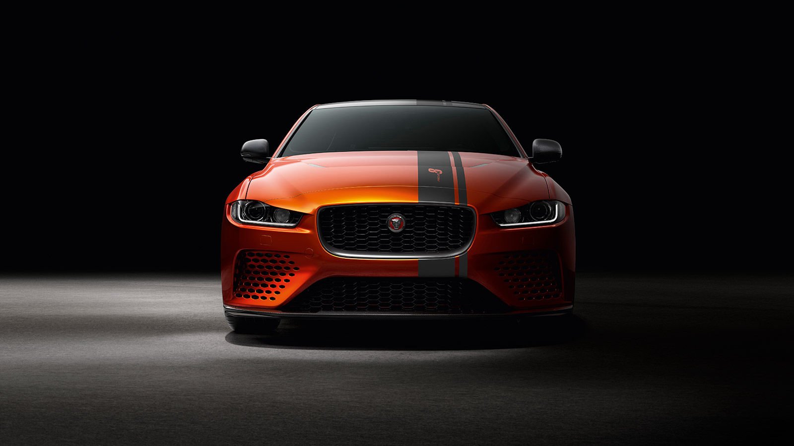 Jaguar Xe Project 8 Wallpapers