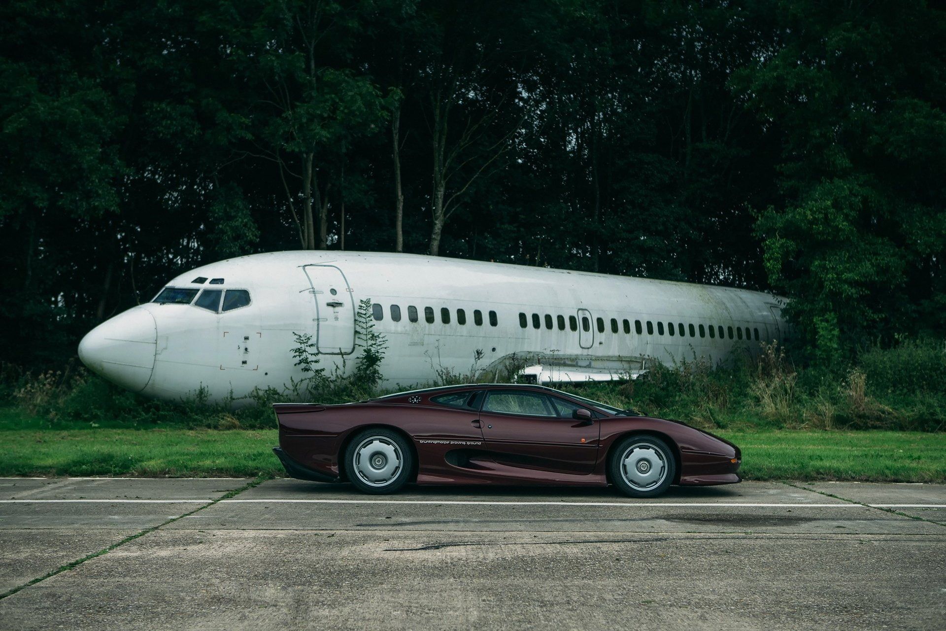 Jaguar Xj220 Wallpapers