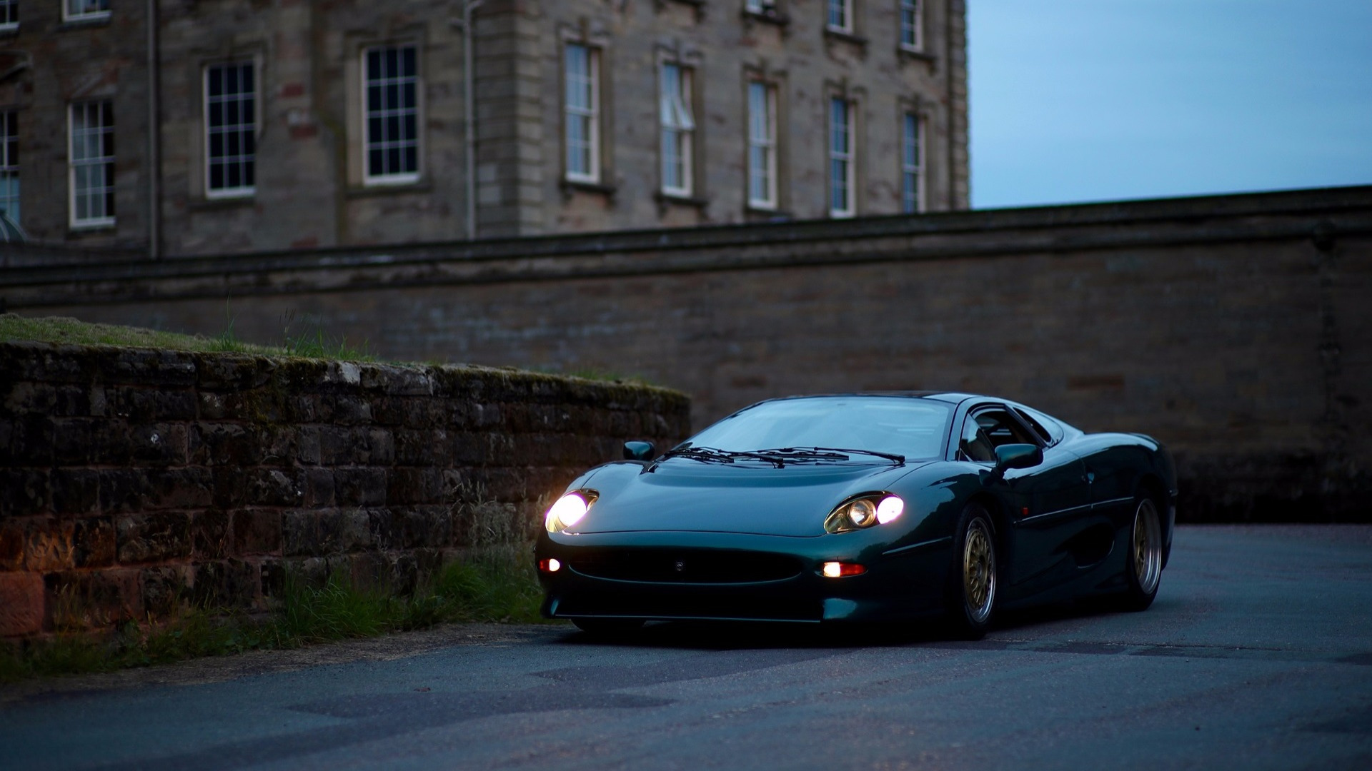 Jaguar Xj220 Wallpapers