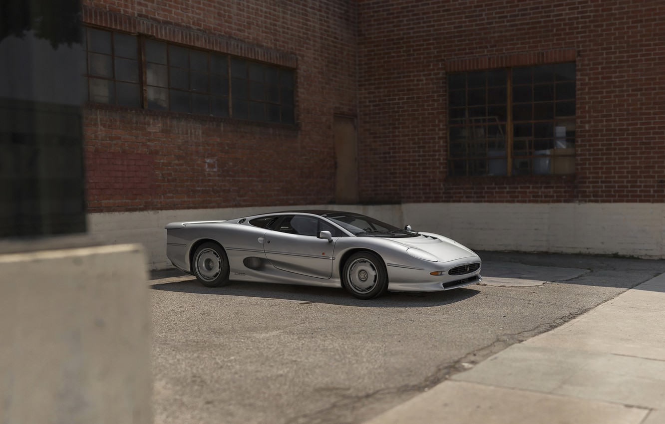 Jaguar Xj220 Wallpapers