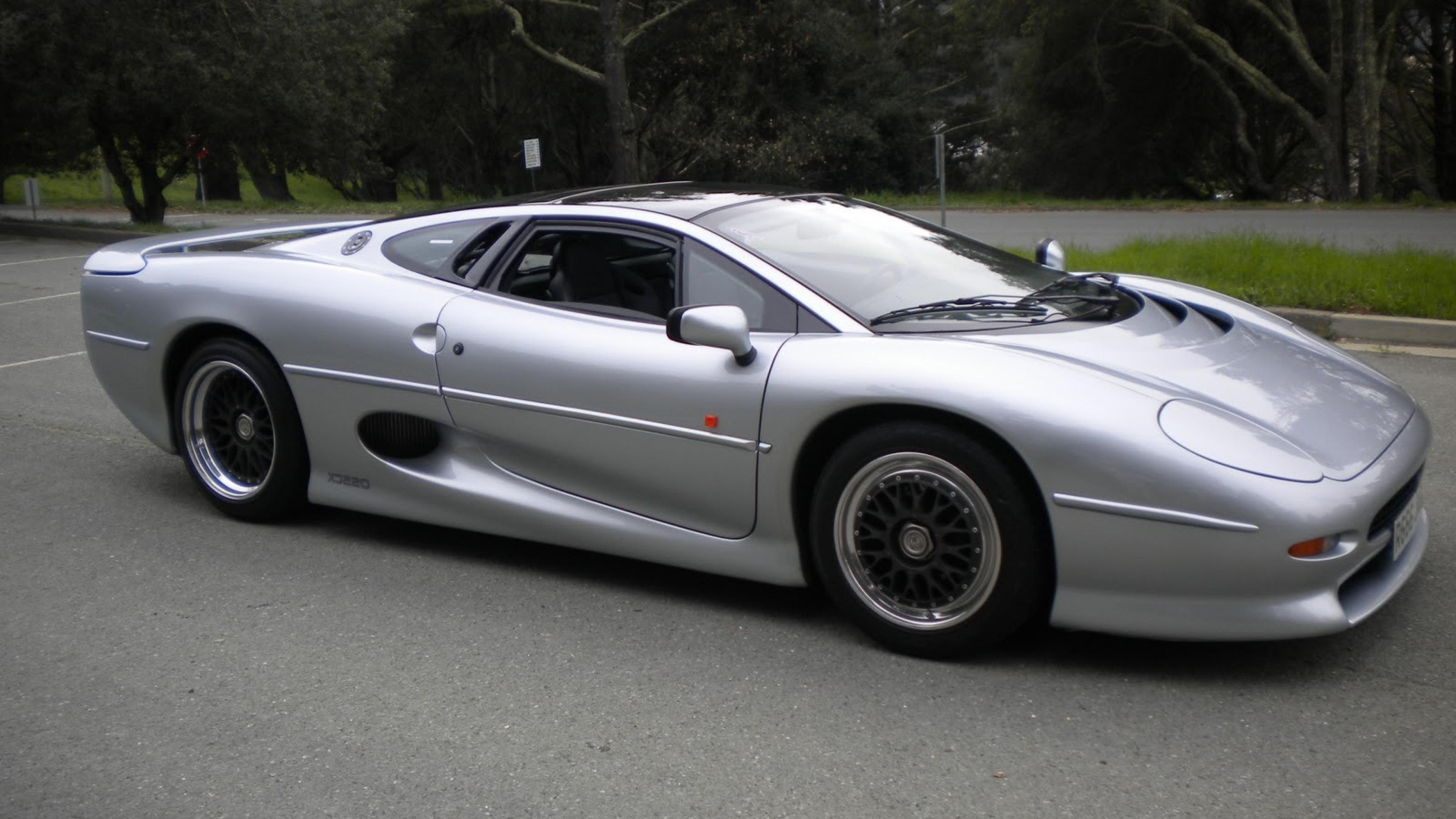 Jaguar Xj220 Wallpapers