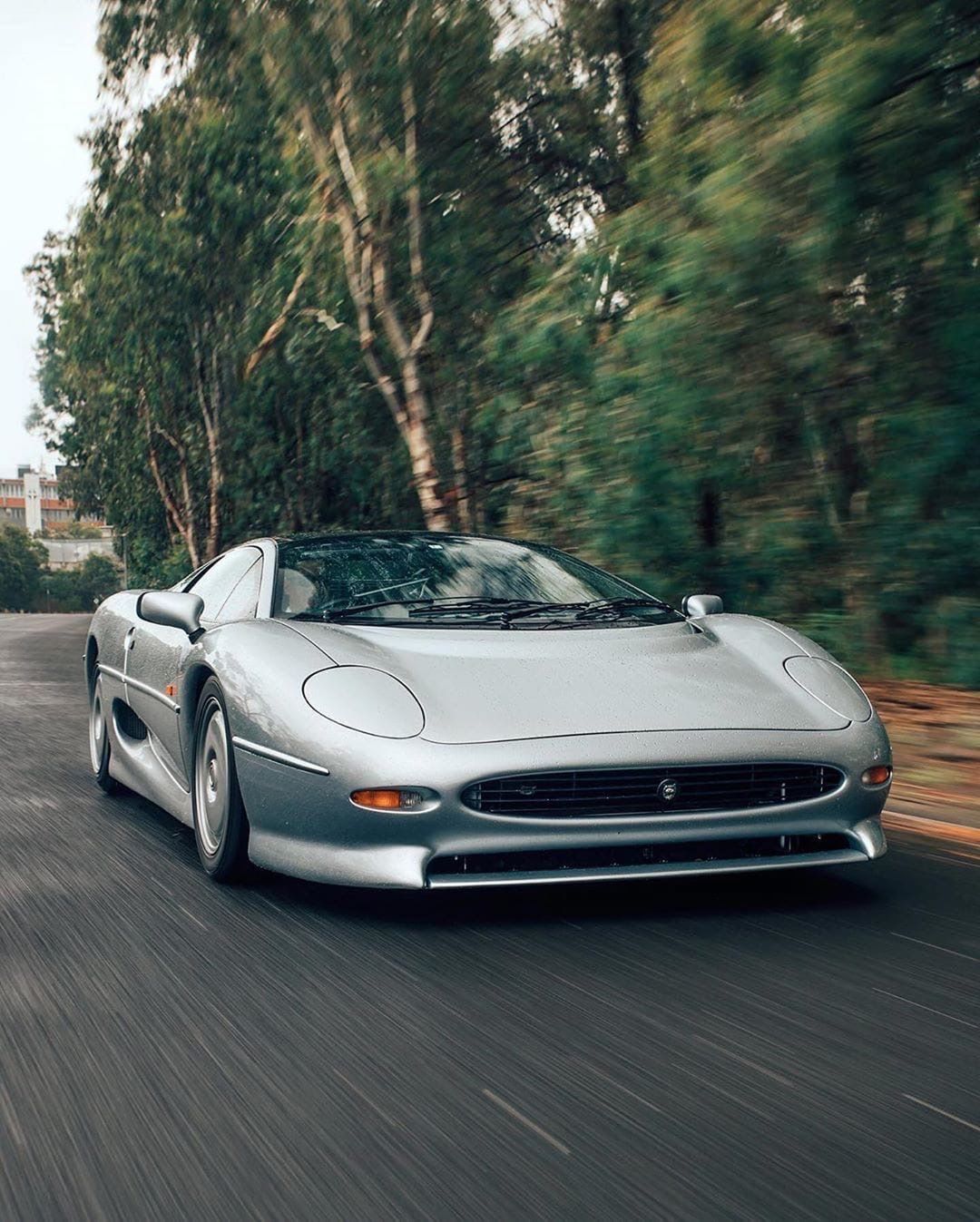 Jaguar Xj220 Wallpapers