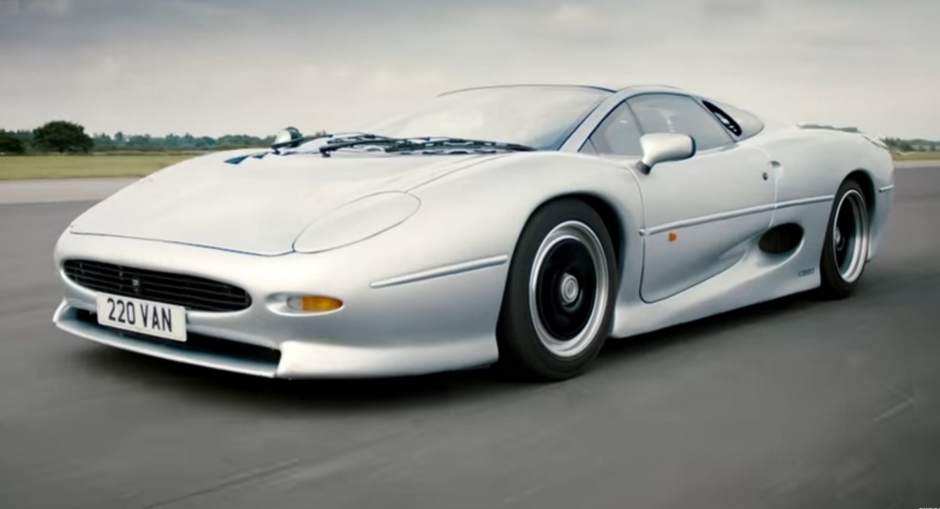 Jaguar Xj220 Wallpapers