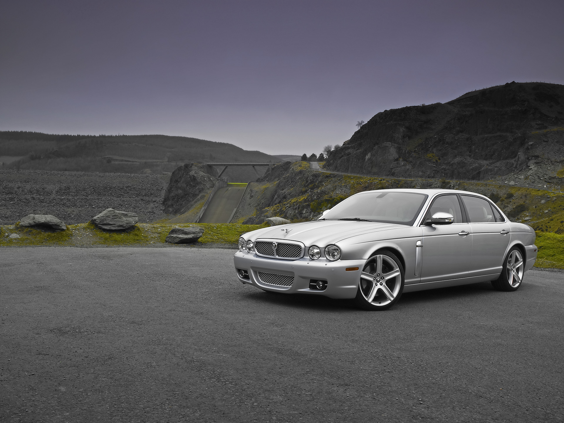 Jaguar Xj6 Wallpapers