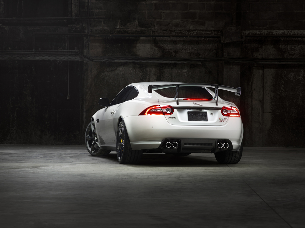 Jaguar Xkr-S Gt Wallpapers