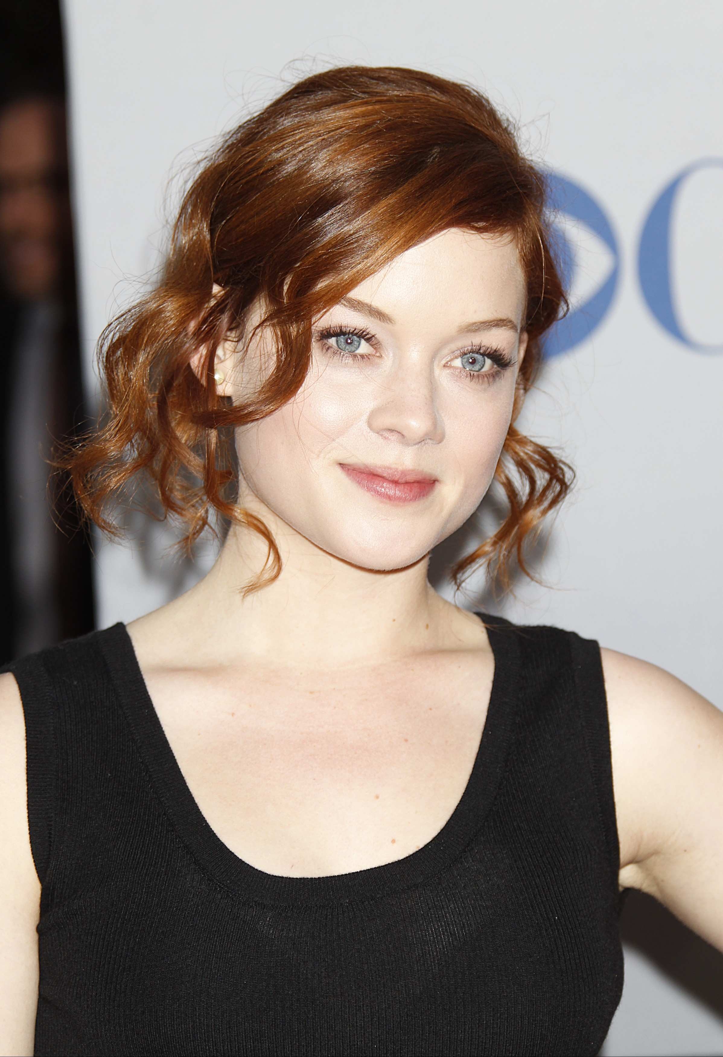 Jane Levy Wallpapers