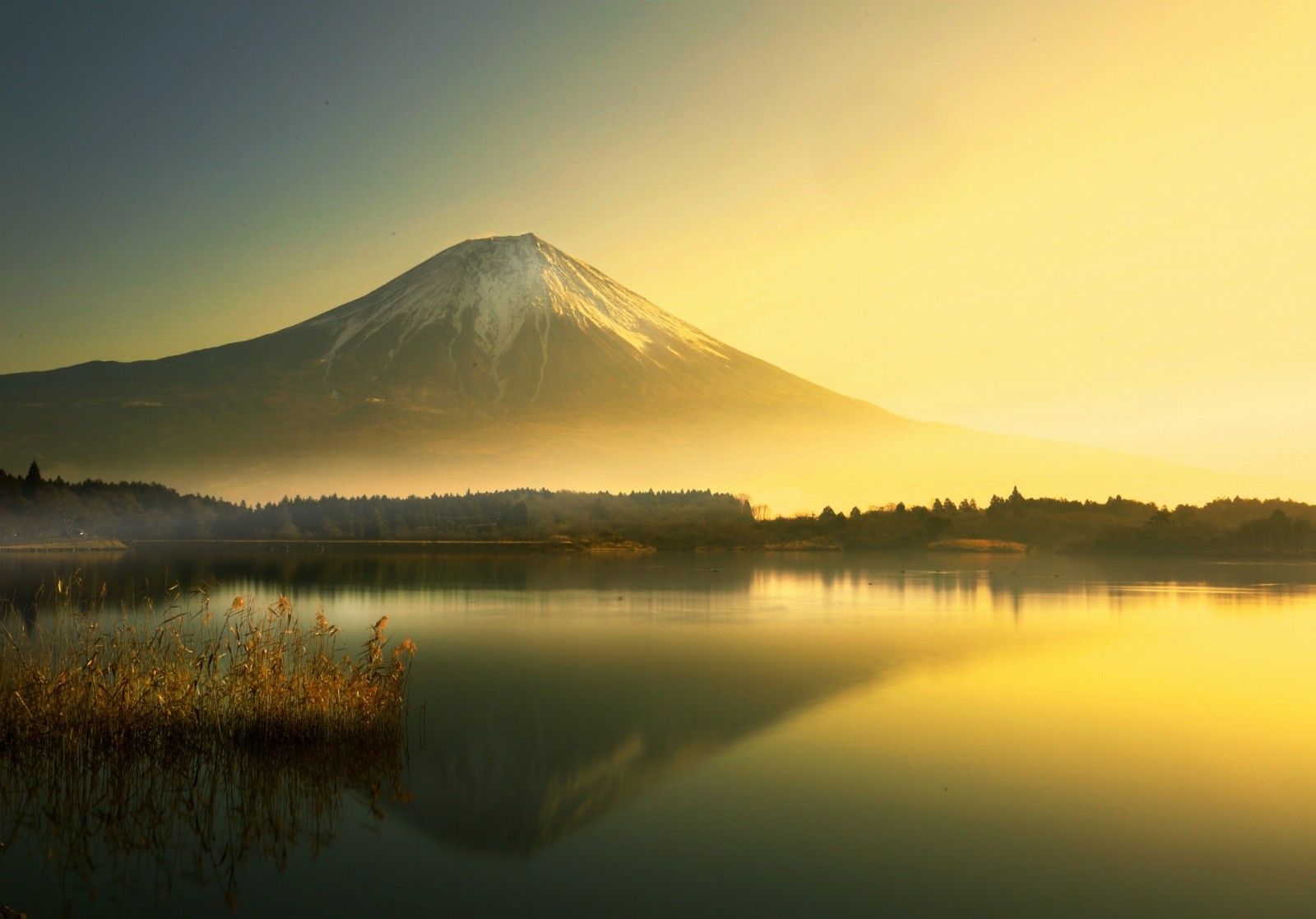 Japan Mountains Lake At Sunset Wallpapers