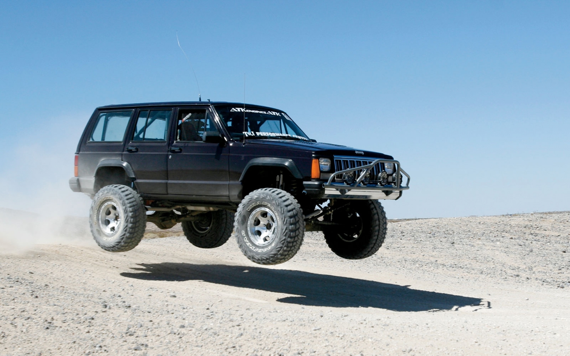 Jeep Cherokee Wallpapers