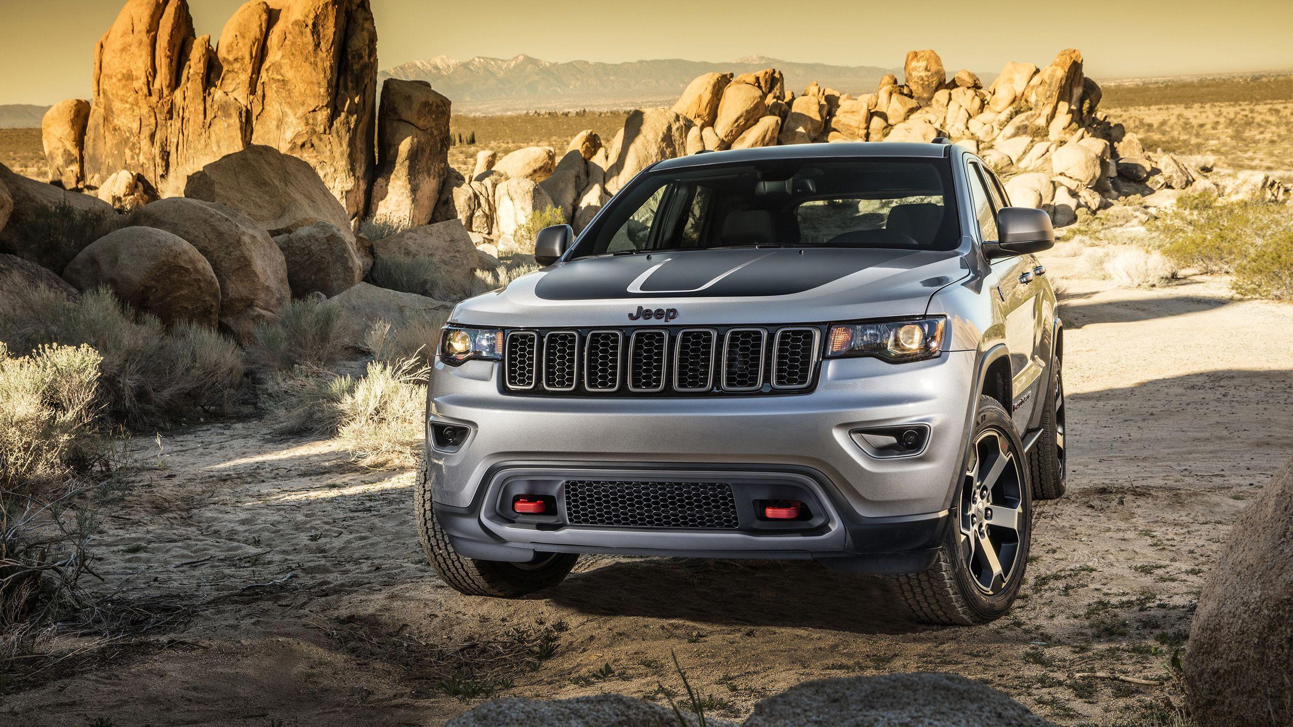 Jeep Grand Cherokee L Wallpapers