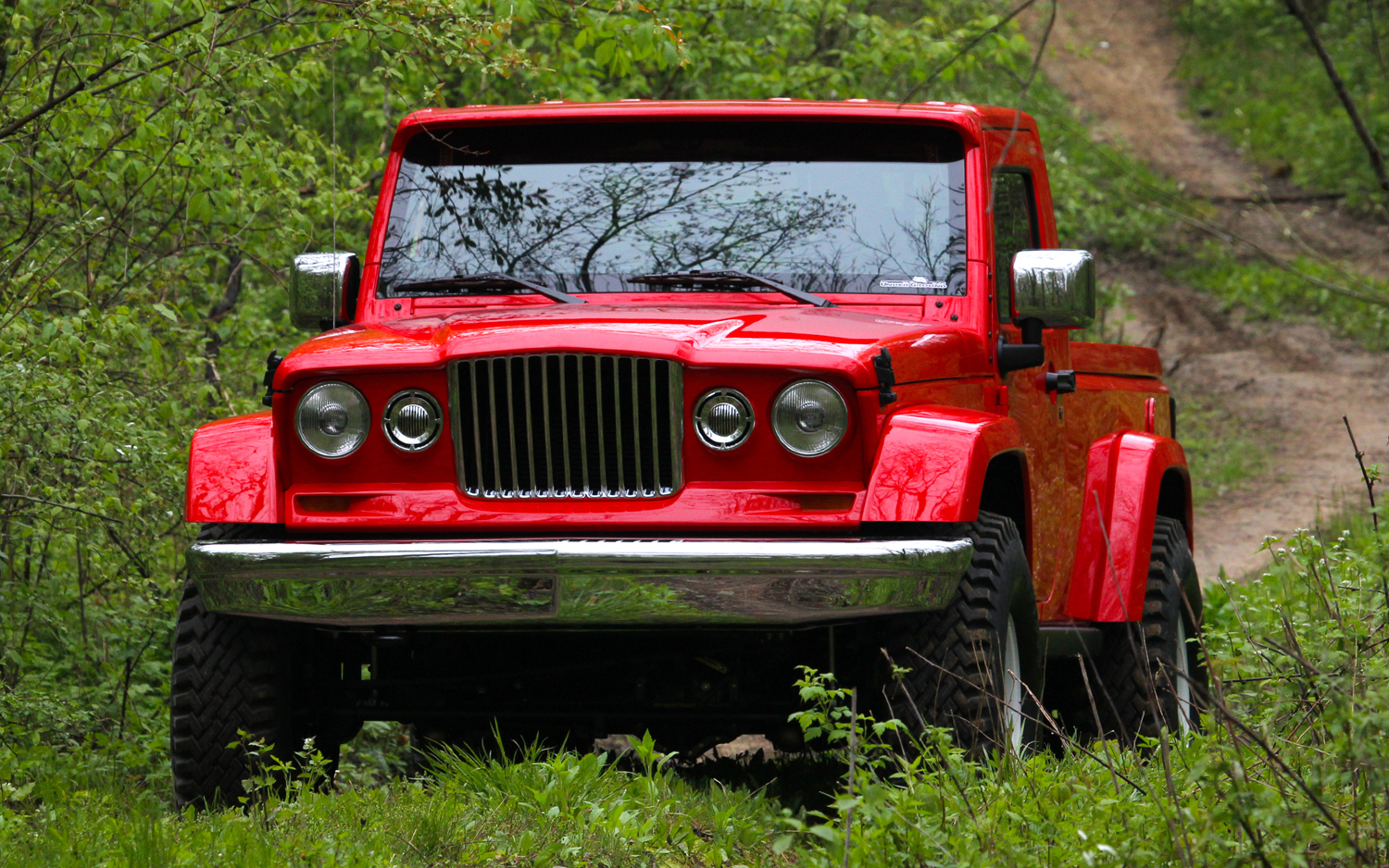 Jeep J-12 Wallpapers