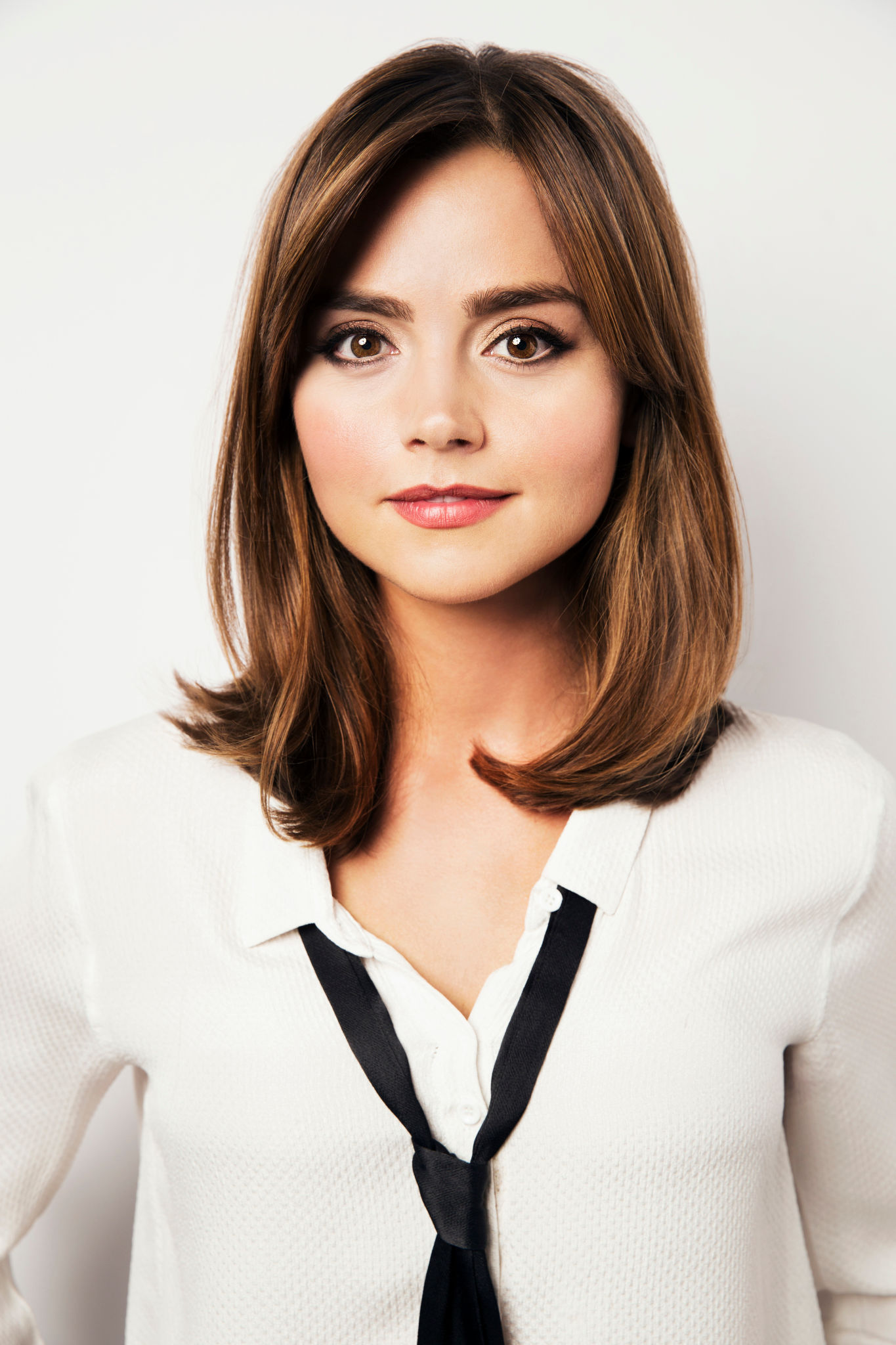 Jenna Coleman Doctor Who Actress Wallpapers