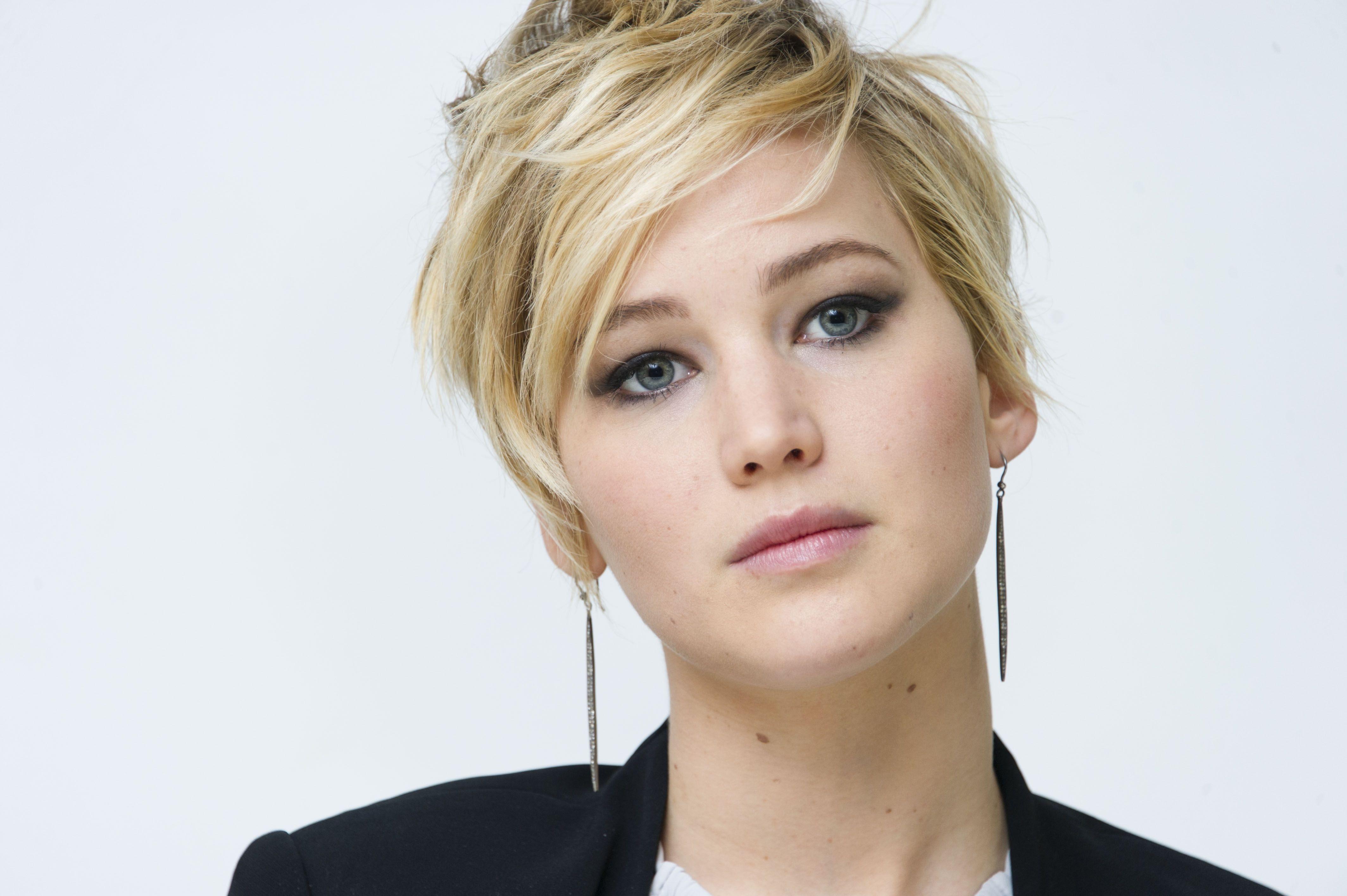 Jennifer Lawrence LA Times portrait Wallpapers