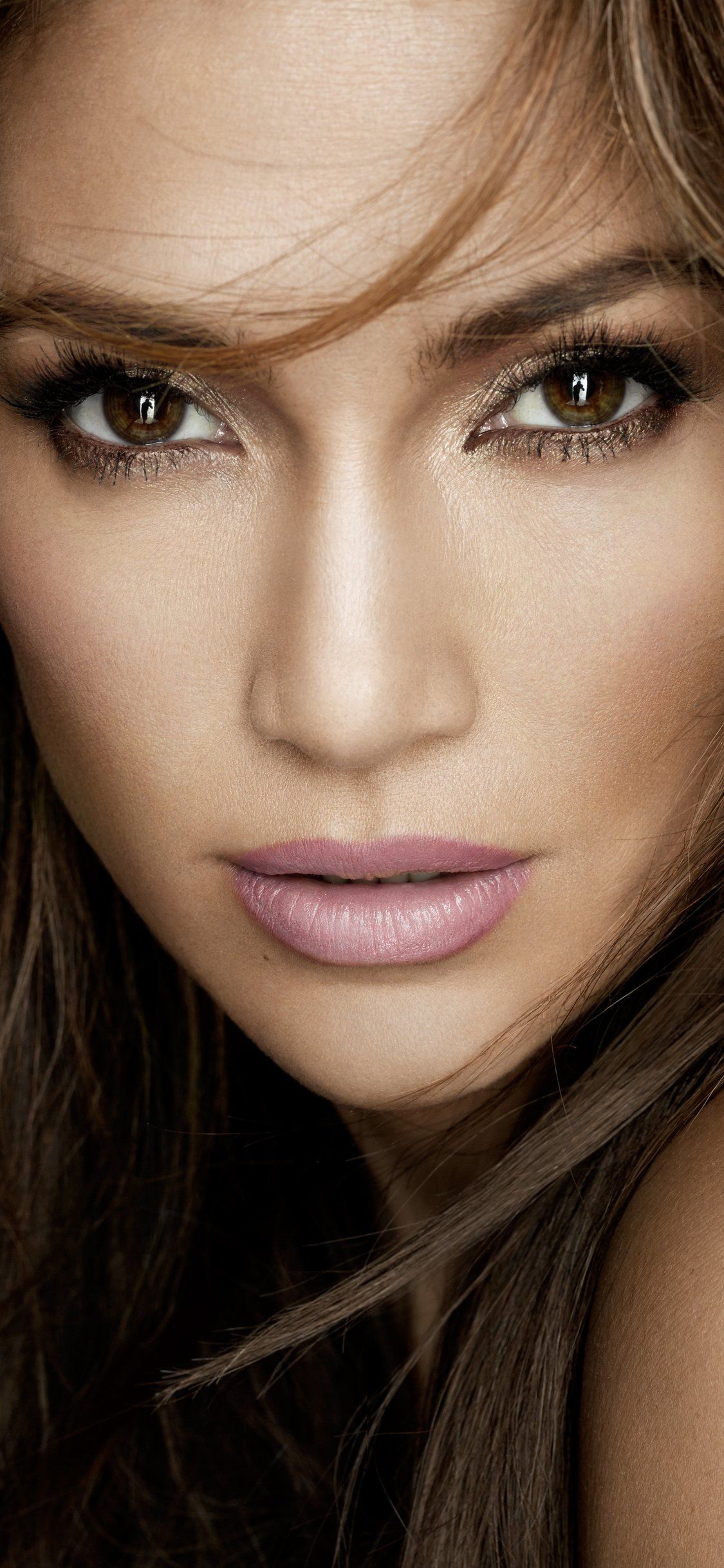 Jennifer Lopez Face Wallpapers