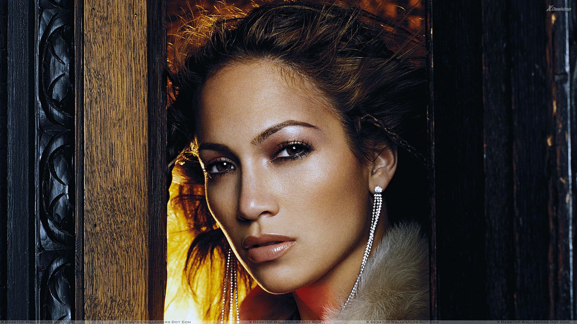 Jennifer Lopez Face Wallpapers