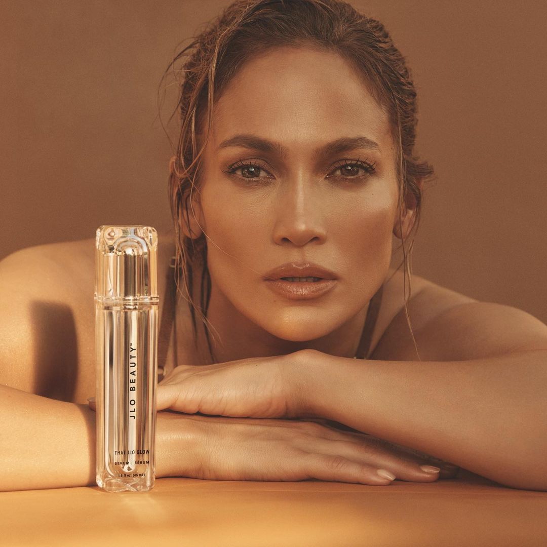 Jennifer Lopez Face Wallpapers