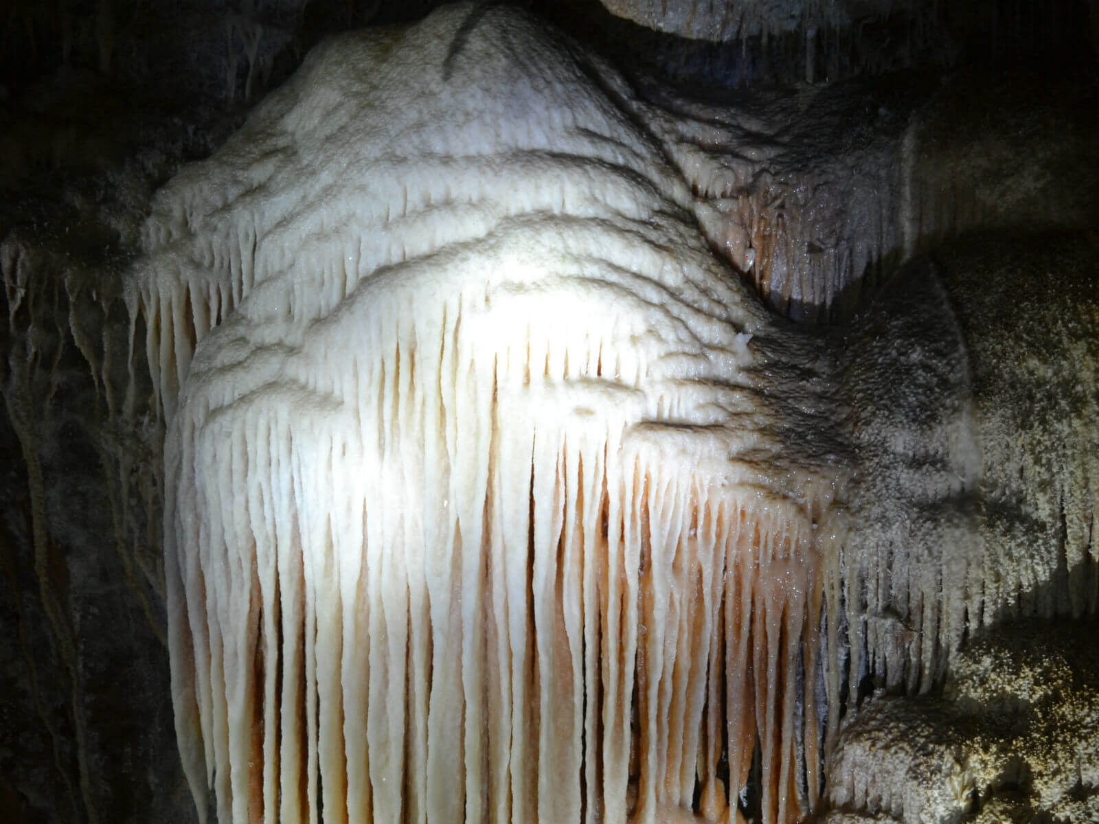 Jenolan Caves Wallpapers