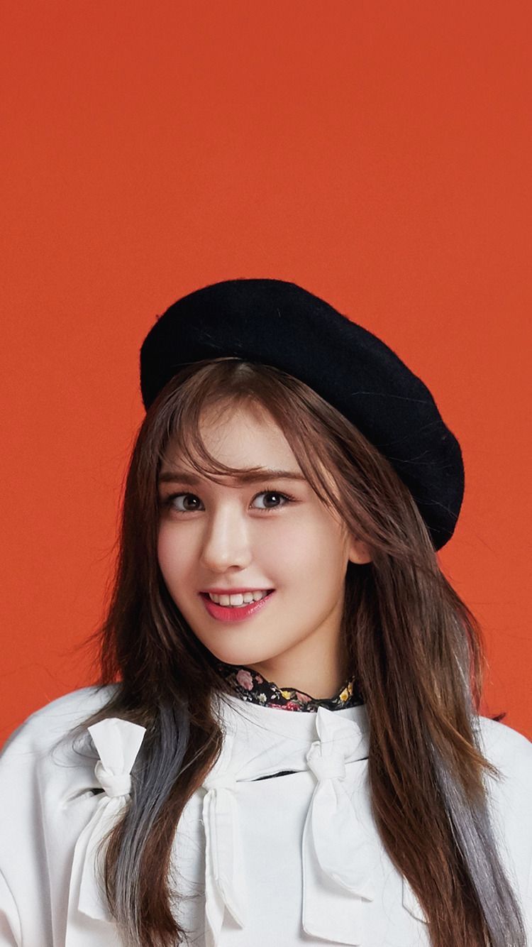 Jeon Somi K-Pop Singer 2020 Wallpapers