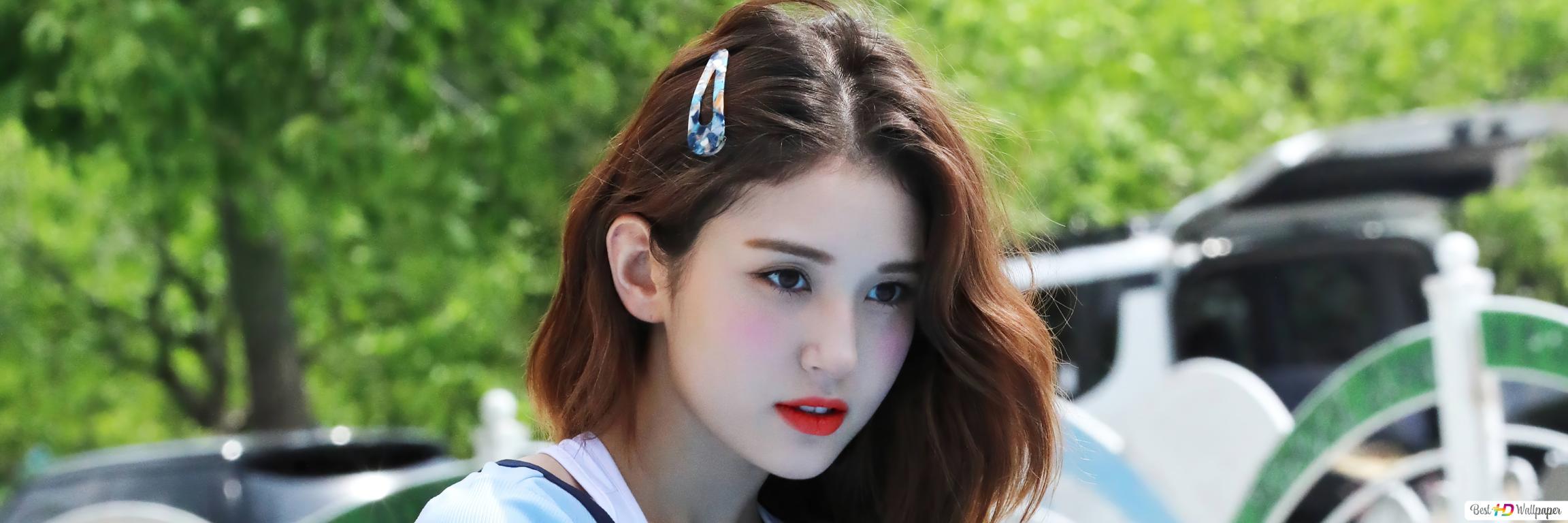 Jeon Somi K-Pop Singer Wallpapers