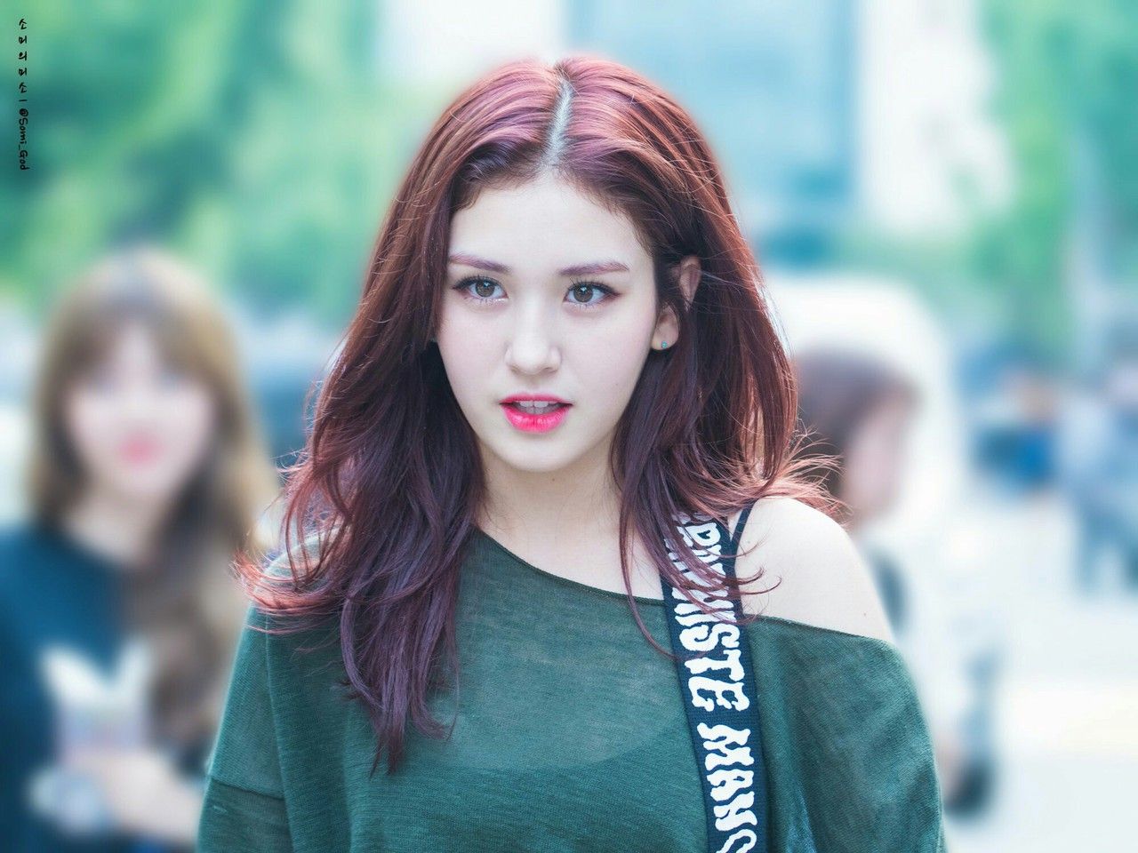 Jeon Somi м „м†ЊлЇё Wallpapers