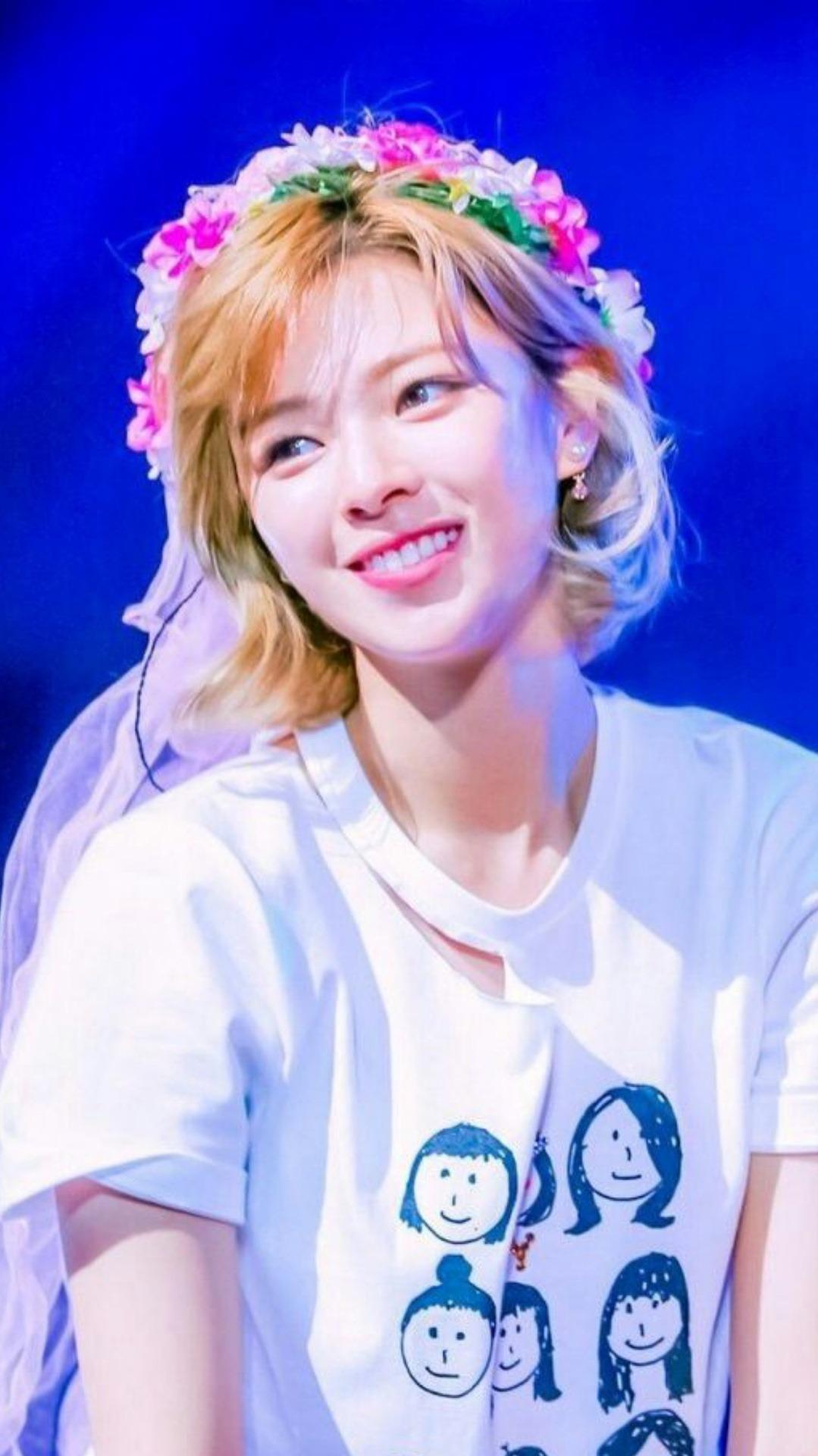 Jeongyeon Wallpapers