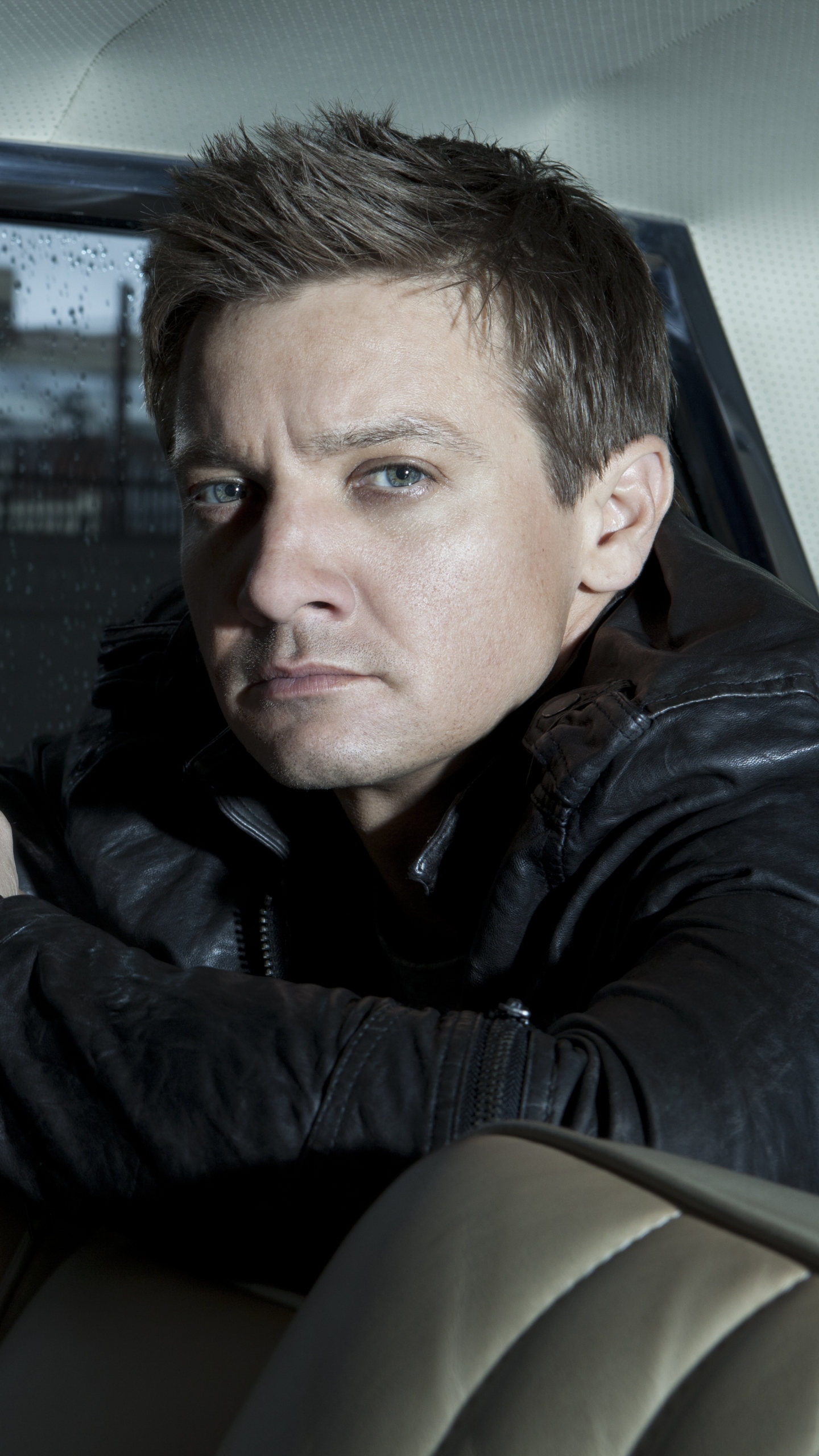 Jeremy Renner Wallpapers