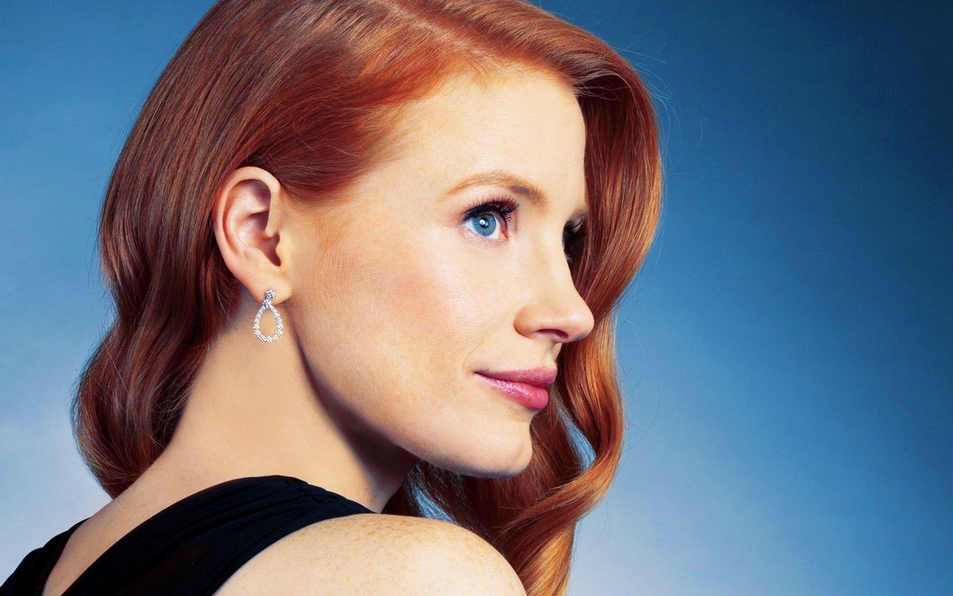 Jessica Chastain Beautiful Portrait Wallpapers