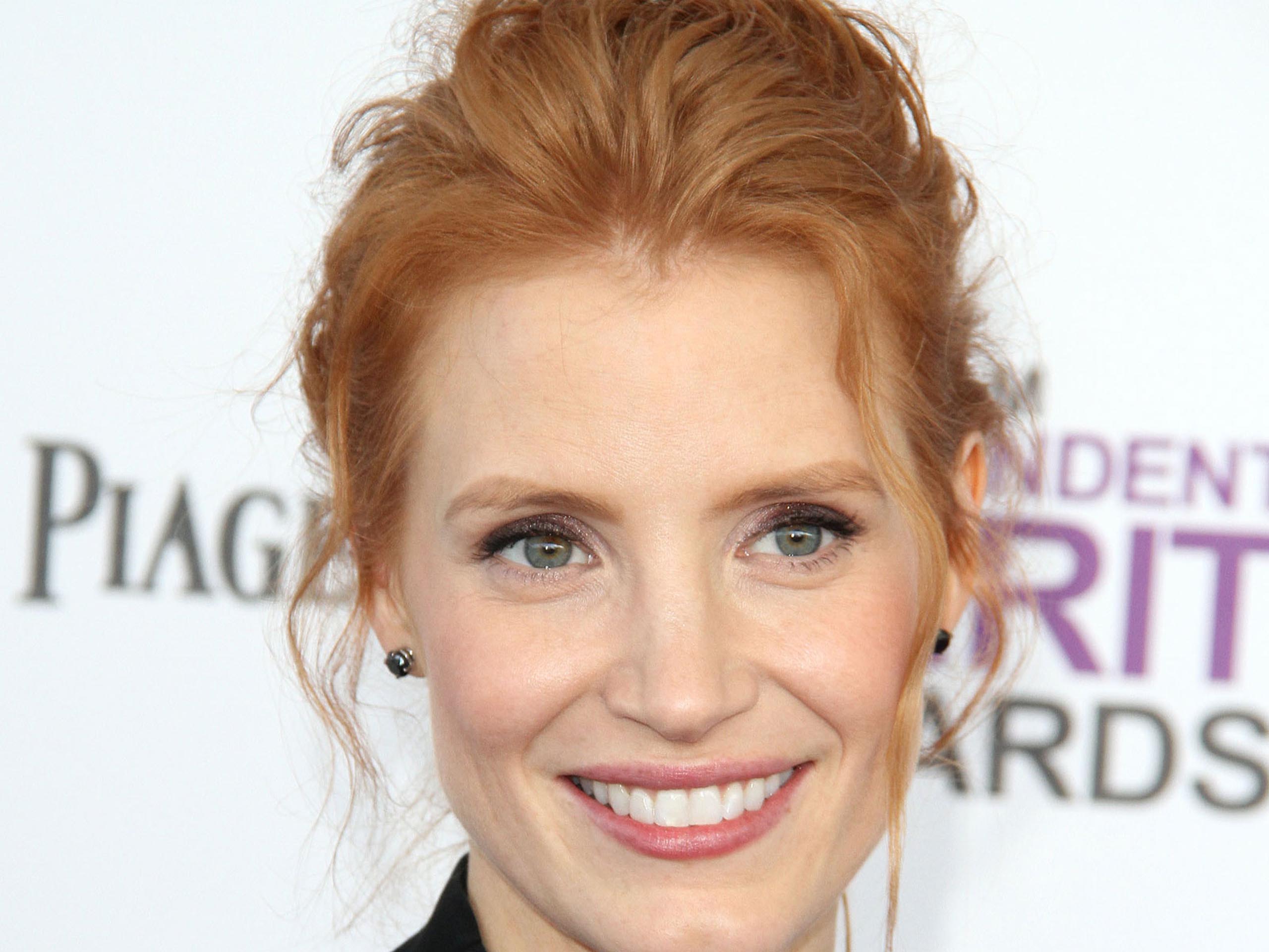 Jessica Chastain Beautiful Redhead Actress Wallpapers