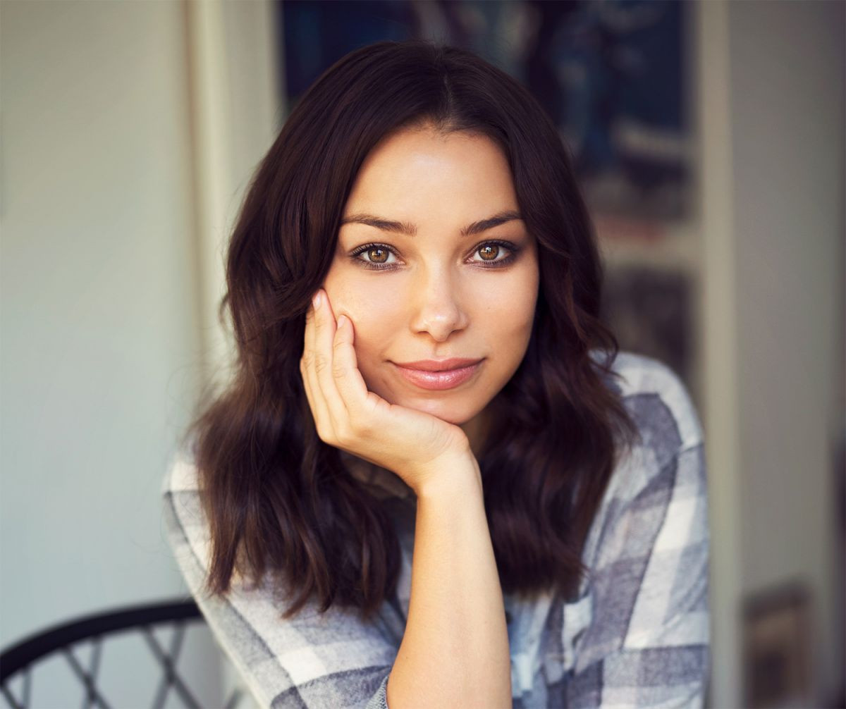 Jessica Parker Kennedy Wallpapers