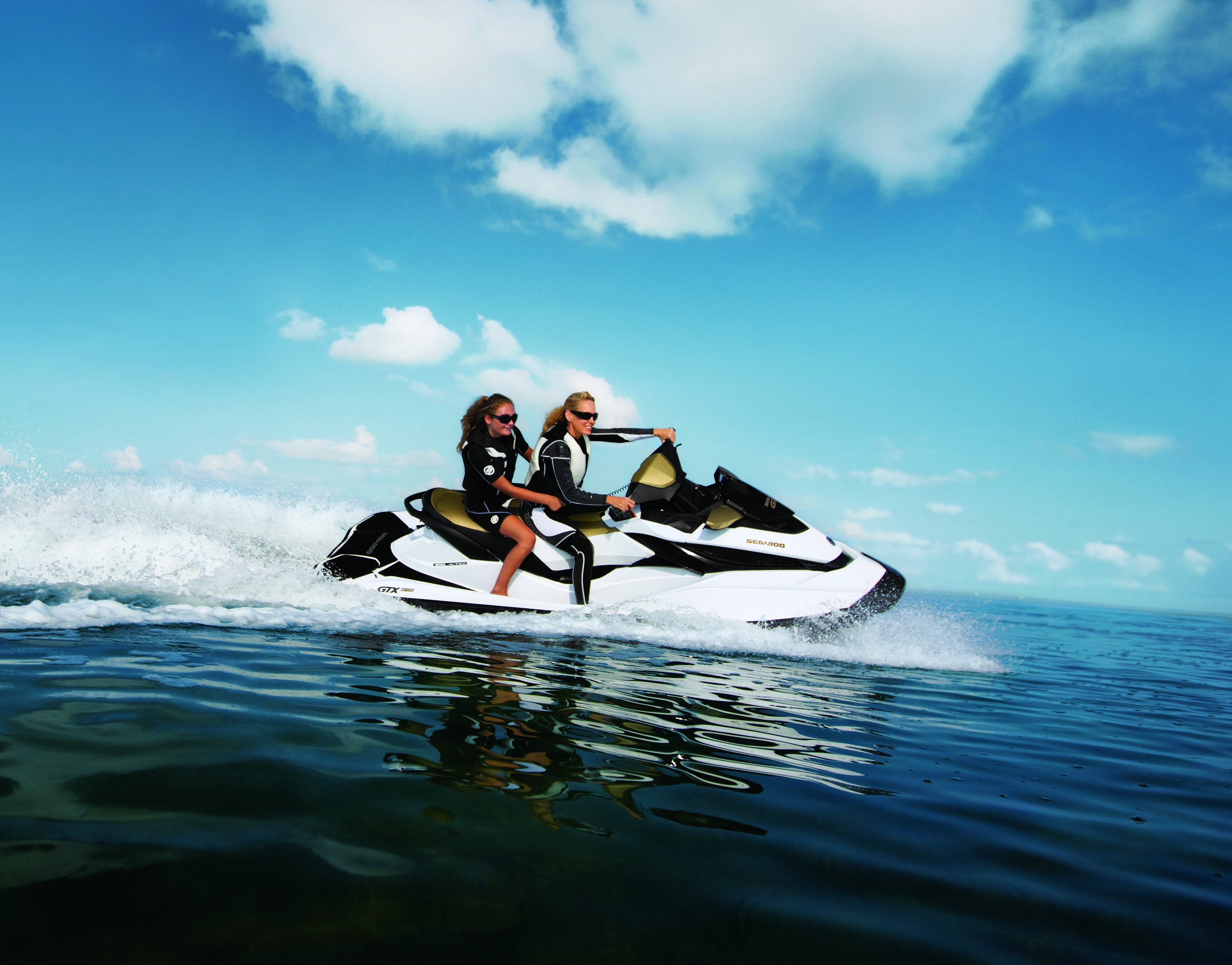 Jet Skiing Wallpapers