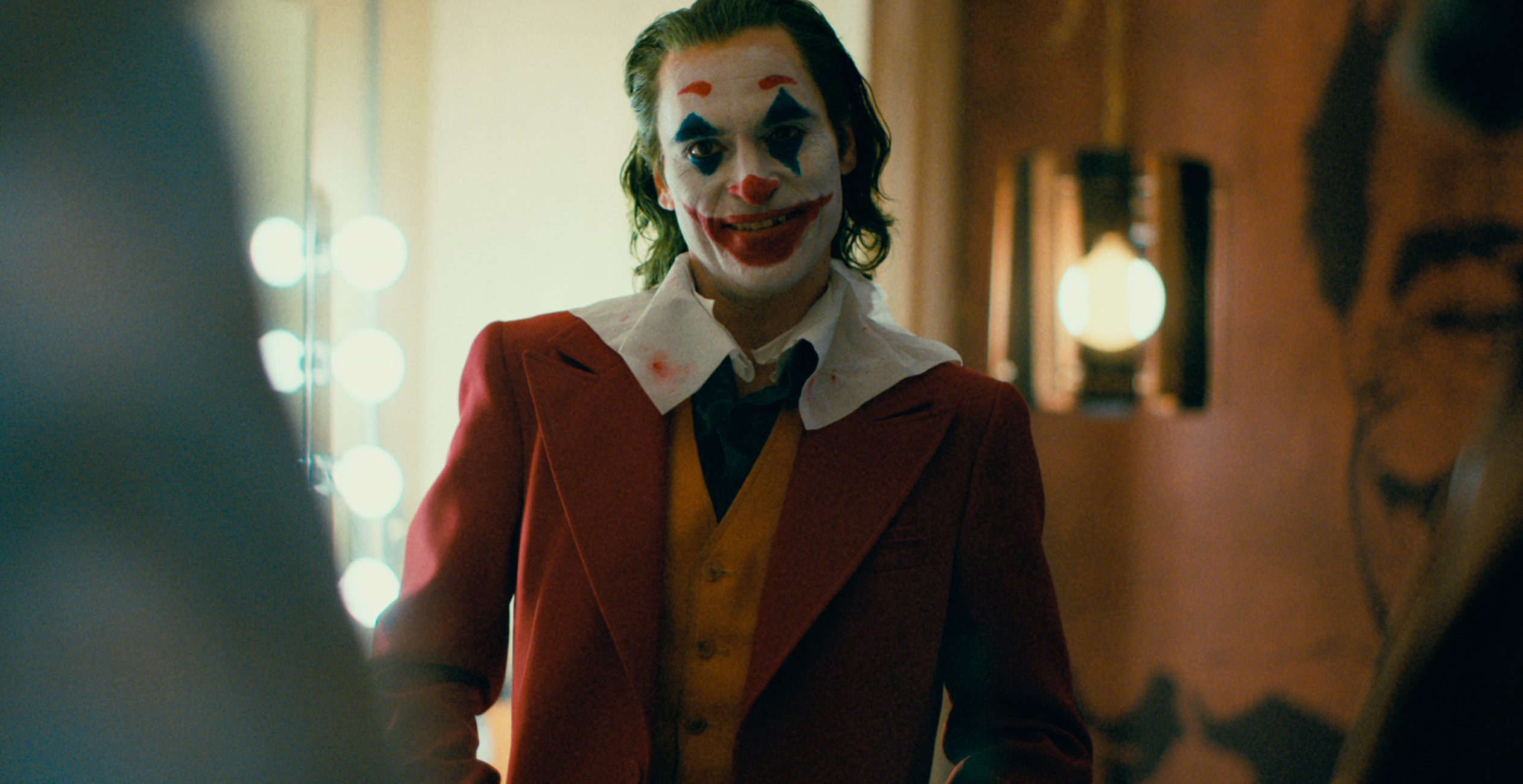 Joaquin Phoenix As Joker Dancing Wallpapers