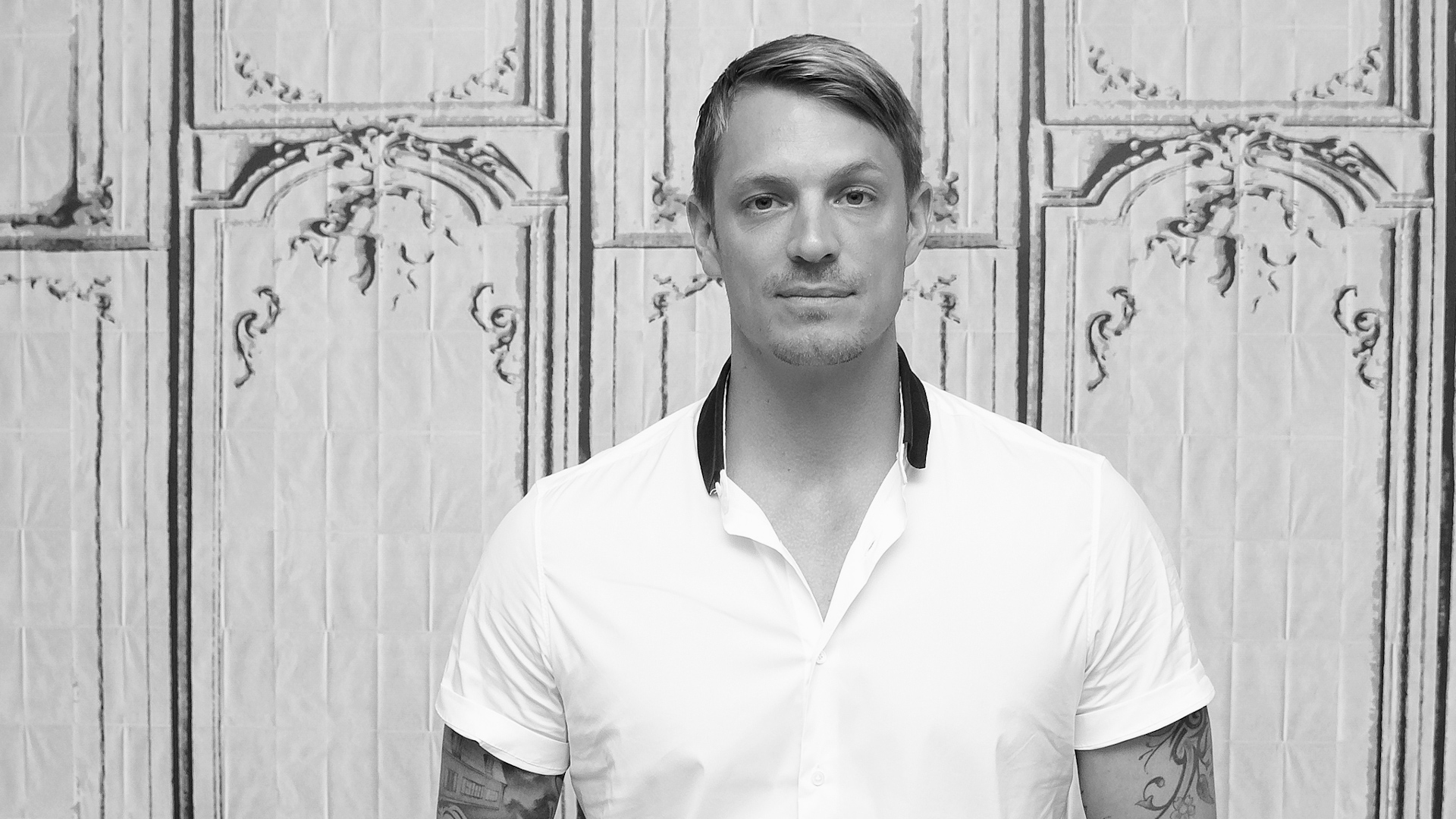 Joel Kinnaman In For All Mankind Wallpapers