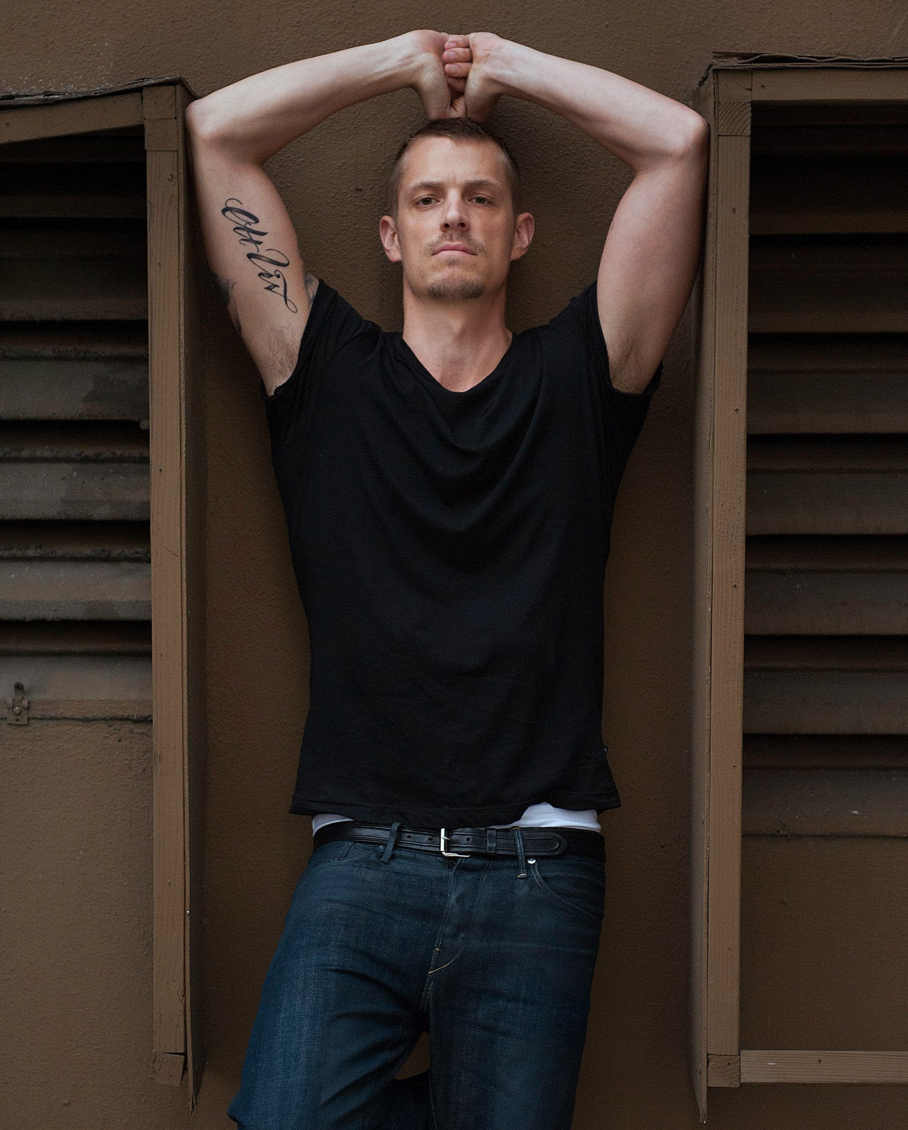 Joel Kinnaman Wallpapers