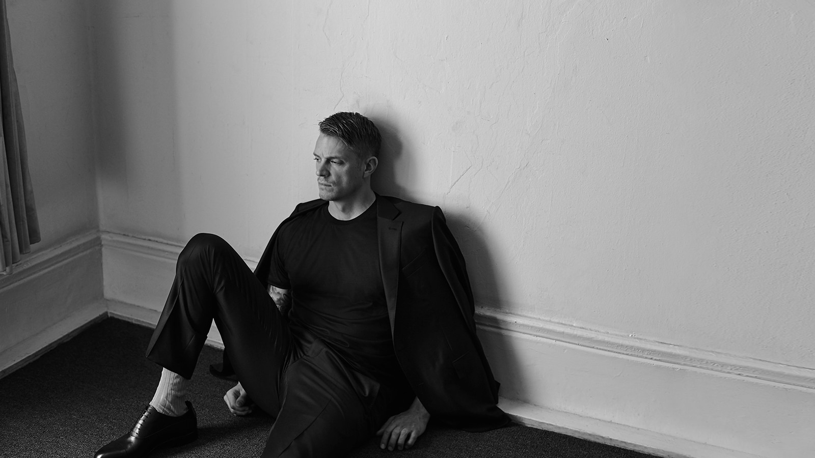 Joel Kinnaman Wallpapers