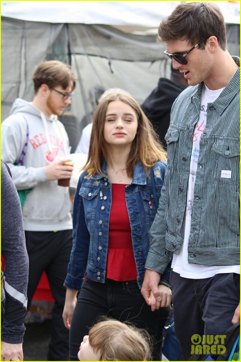 Joey King &Amp; Jacob Elordi In The Kissing Booth 3 Wallpapers