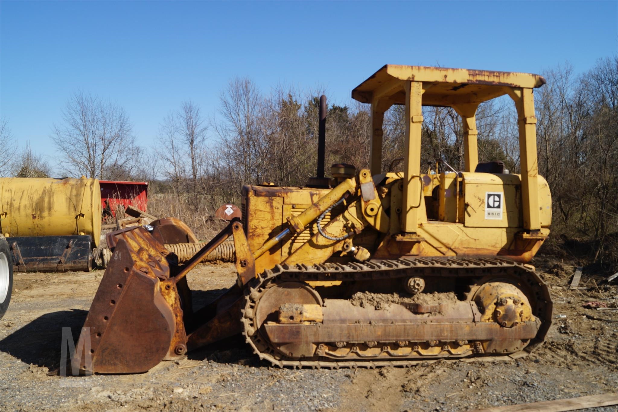 John Deere 605K Crawler Loader Wallpapers