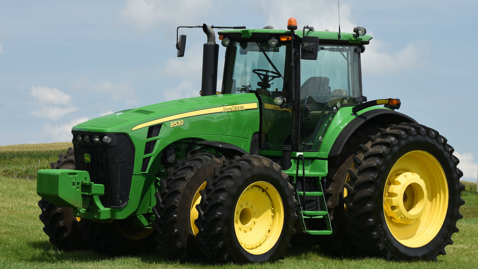 John Deere 8530 Wallpapers