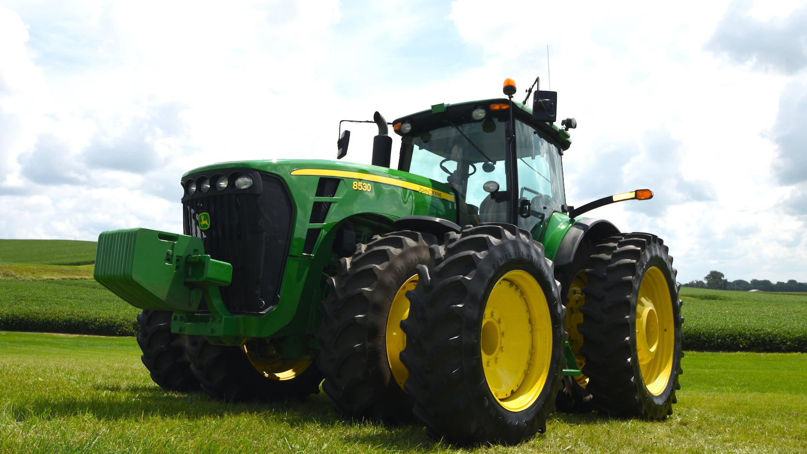 John Deere 8530 Wallpapers