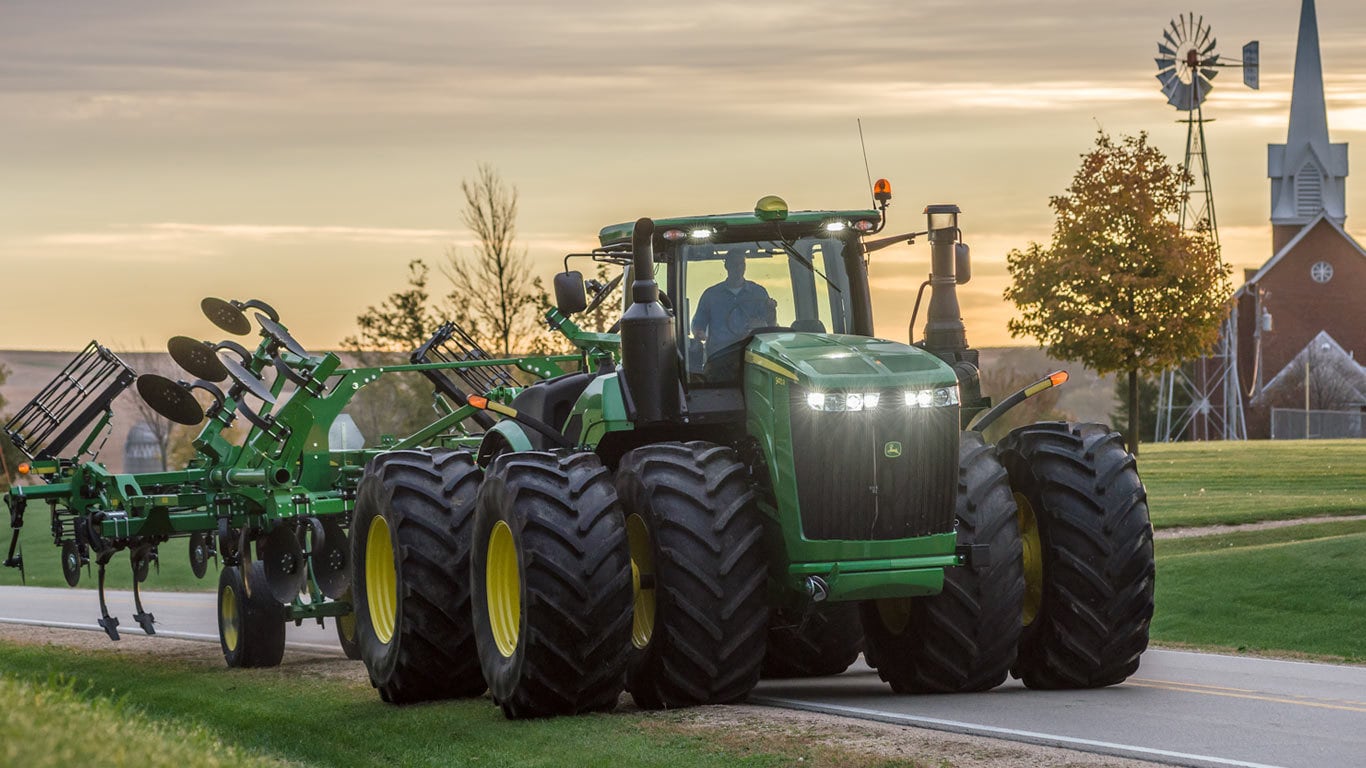 John Deere 9R Wallpapers