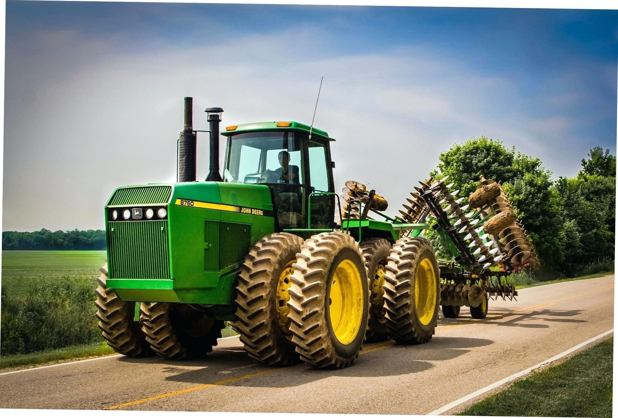 John Deere Tractor Wallpapers