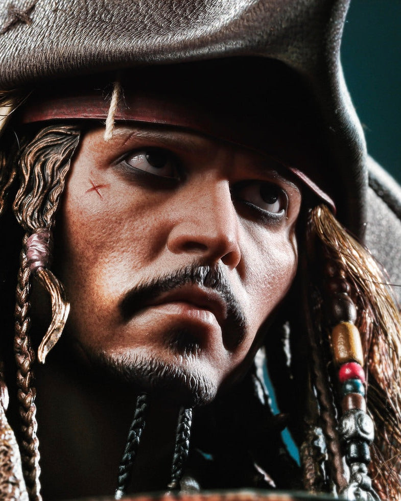 Johnny Depp As Jack Sparrow In Pirates Of The Caribbean Dead Men Tell No Tales Wallpapers