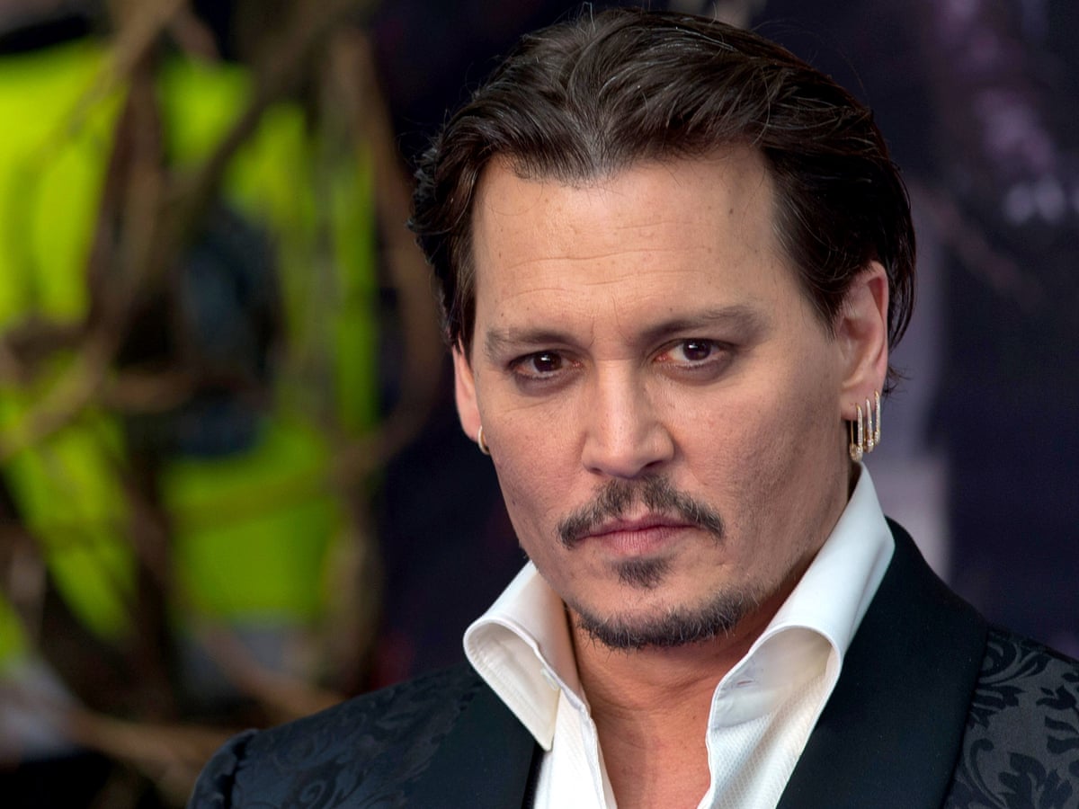 Johnny Depp From Murder On The Orient Express Wallpapers