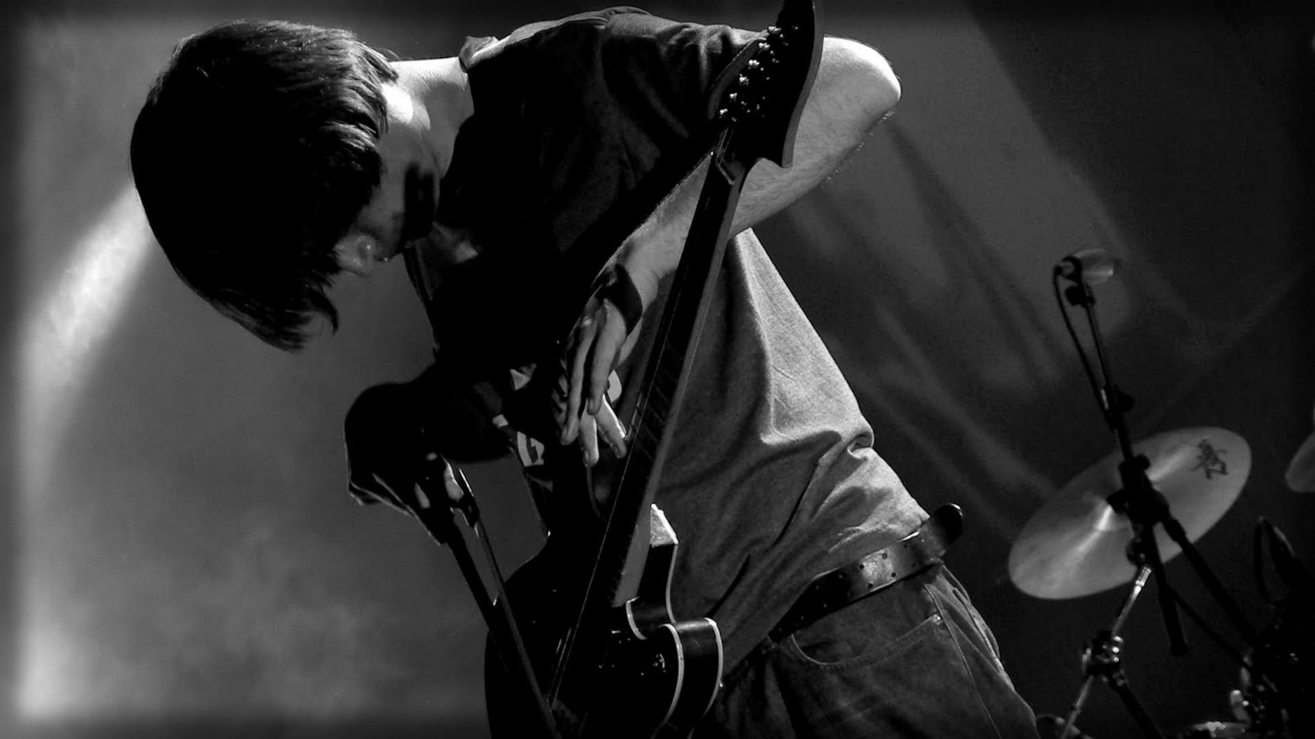 Jonny Greenwood Wallpapers