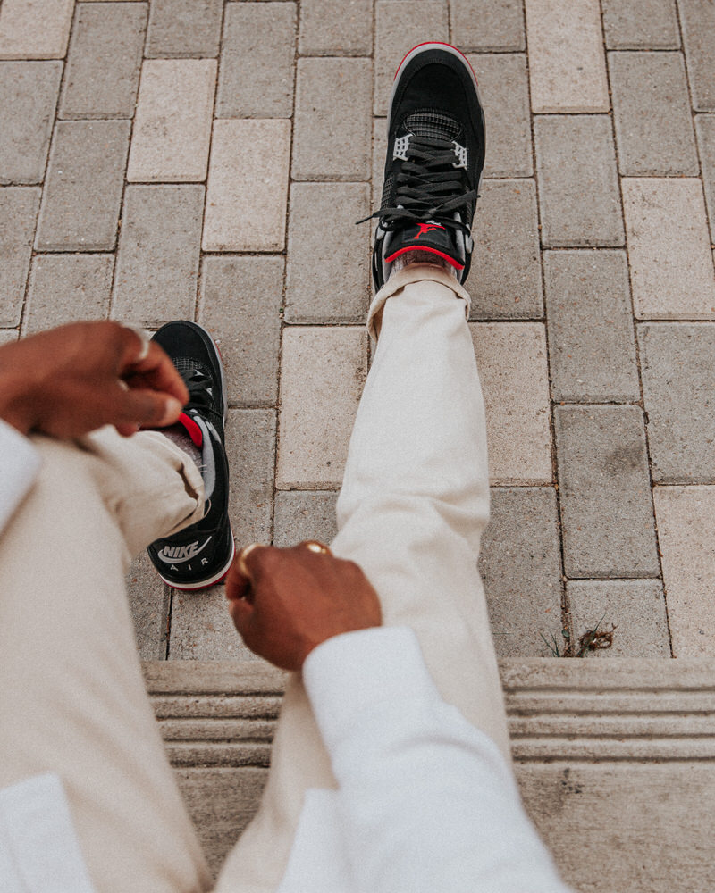 Jordan 14 Thunder On Feet Wallpapers