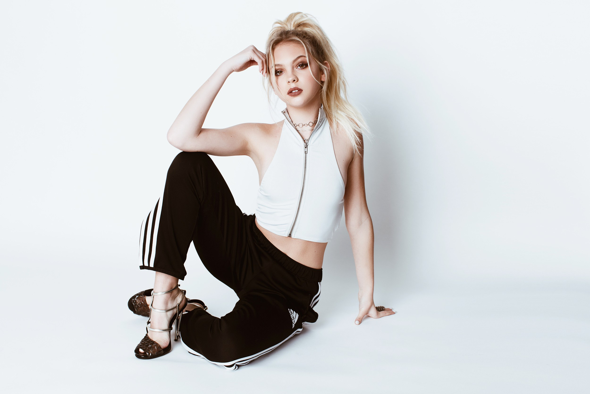 Jordyn Jones Wallpapers