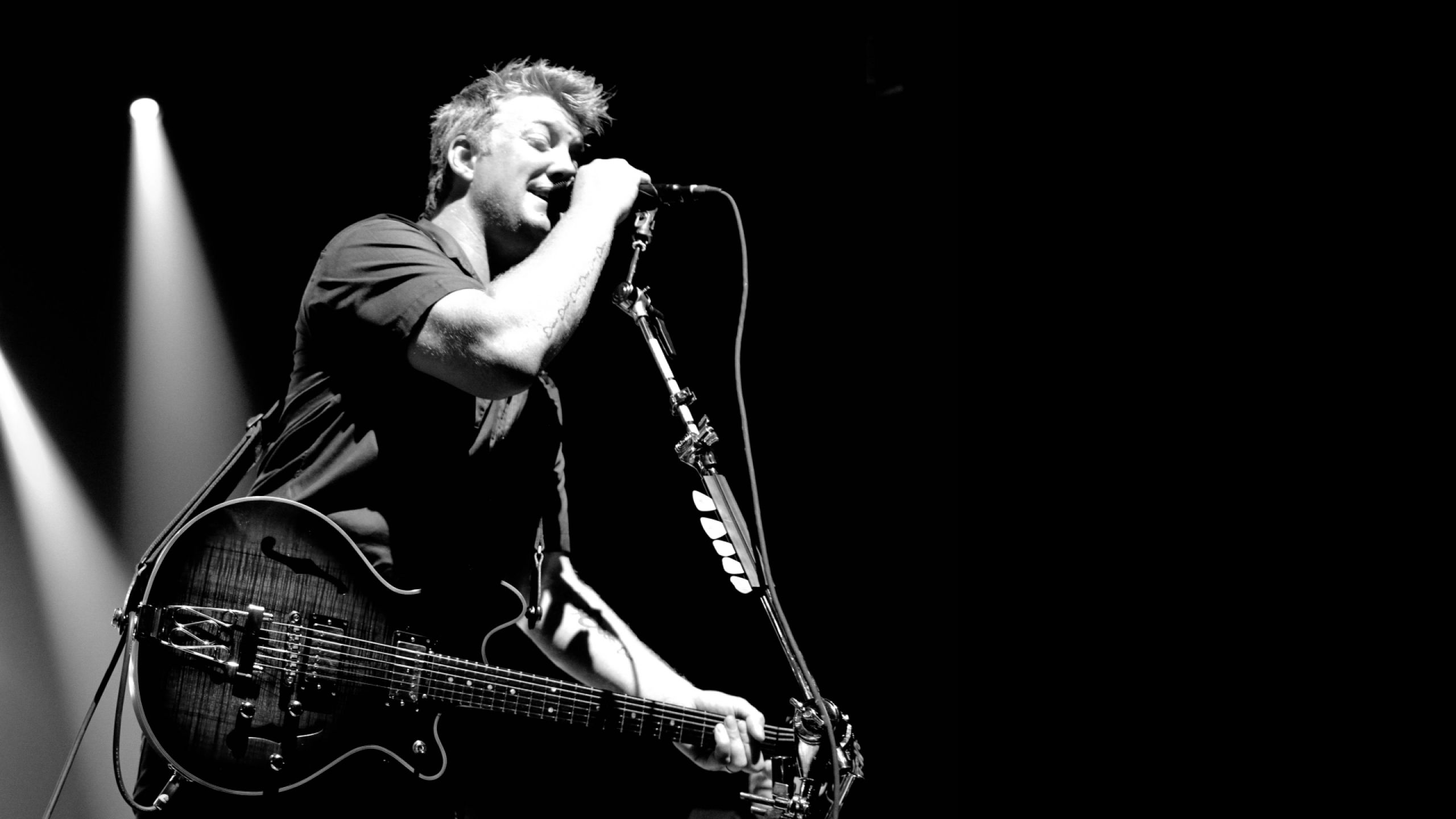 Joshua Homme Wallpapers