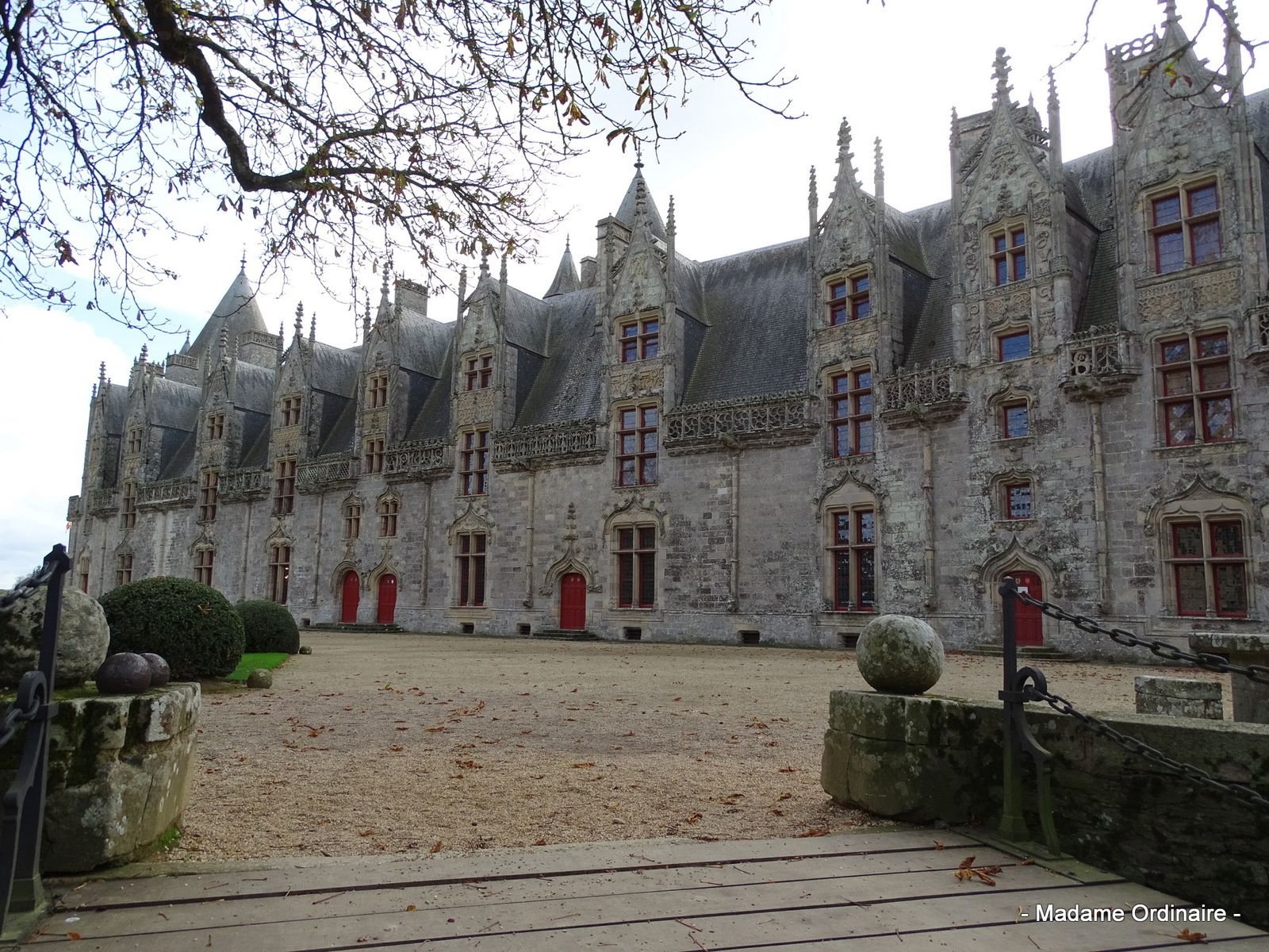 Josselin Castle Wallpapers