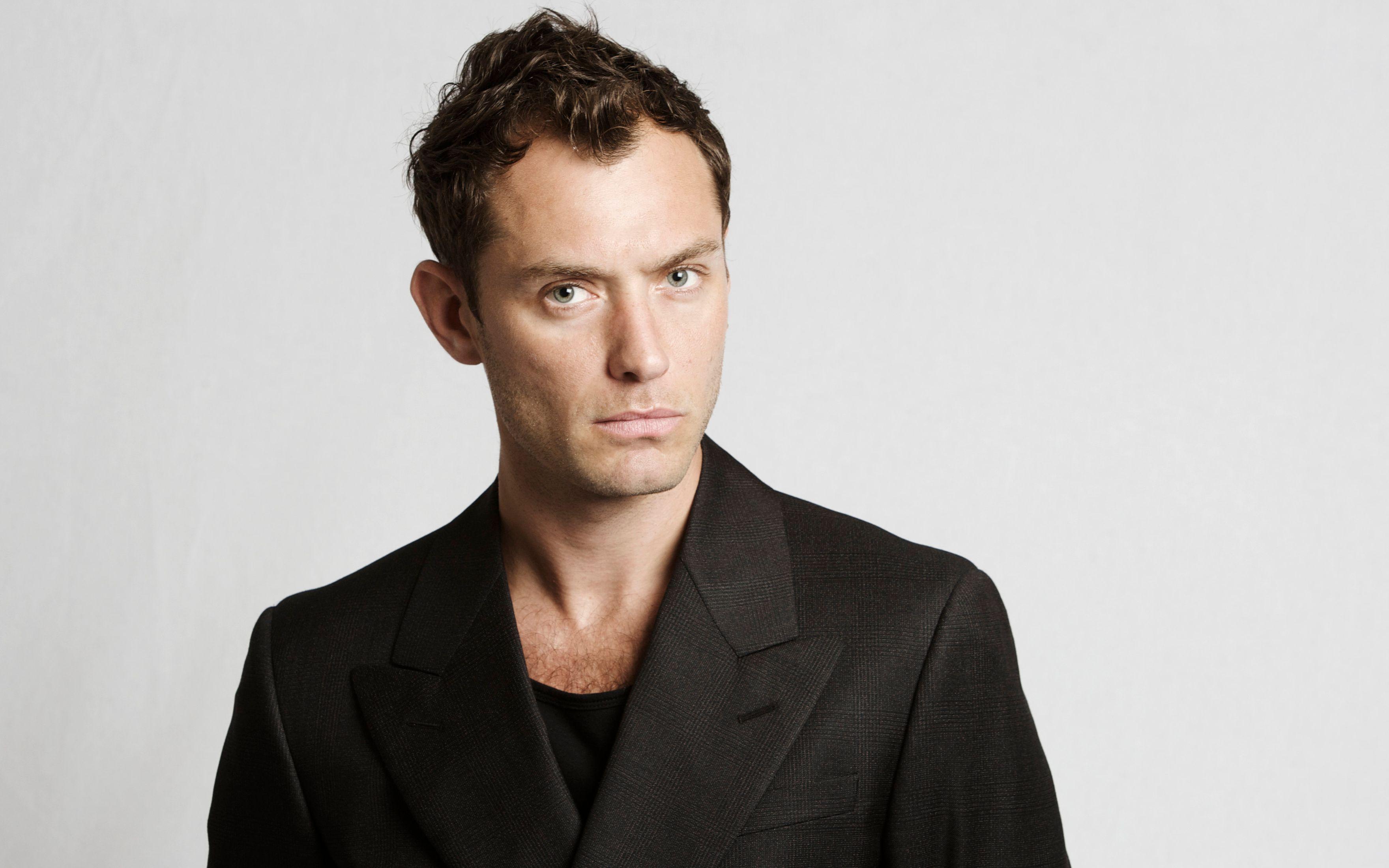 Jude Law Wallpapers