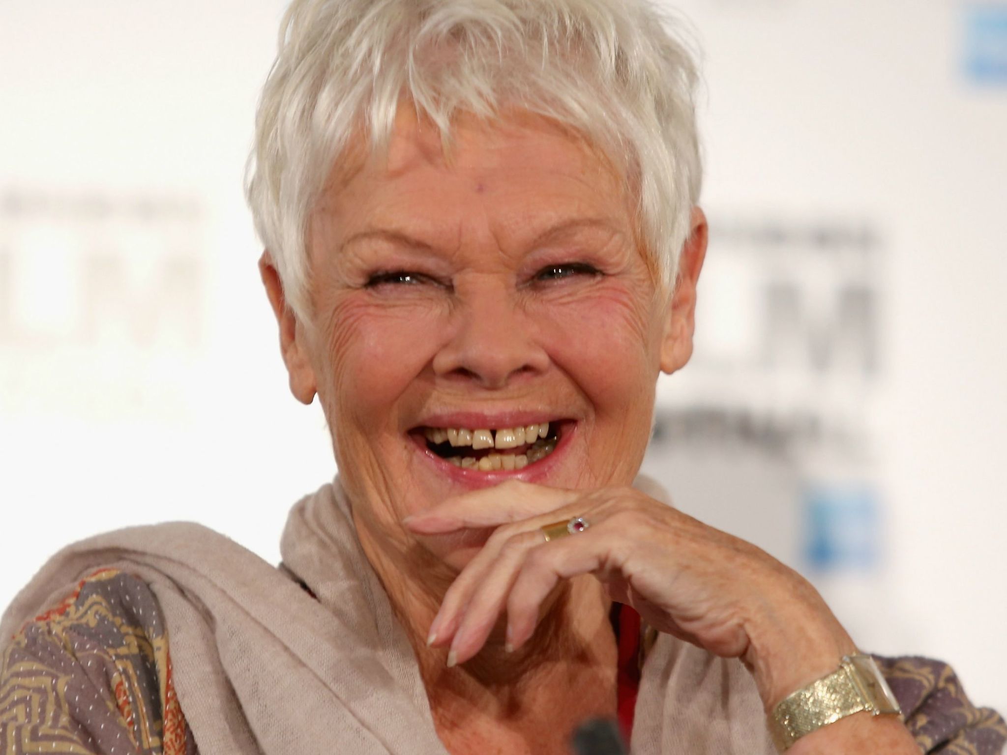 Judi Dench Wallpapers