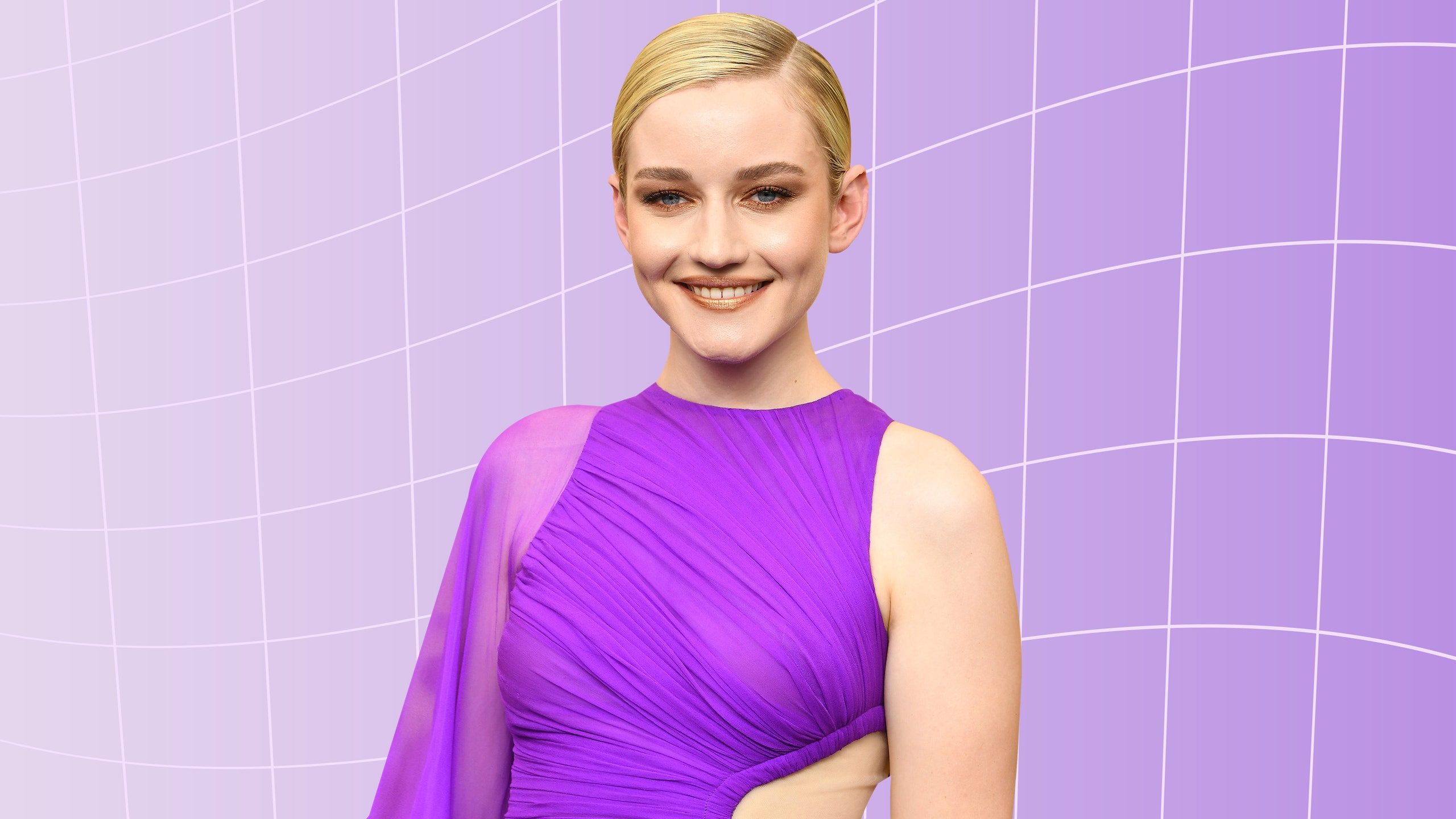 Julia Garner 2020 Wallpapers