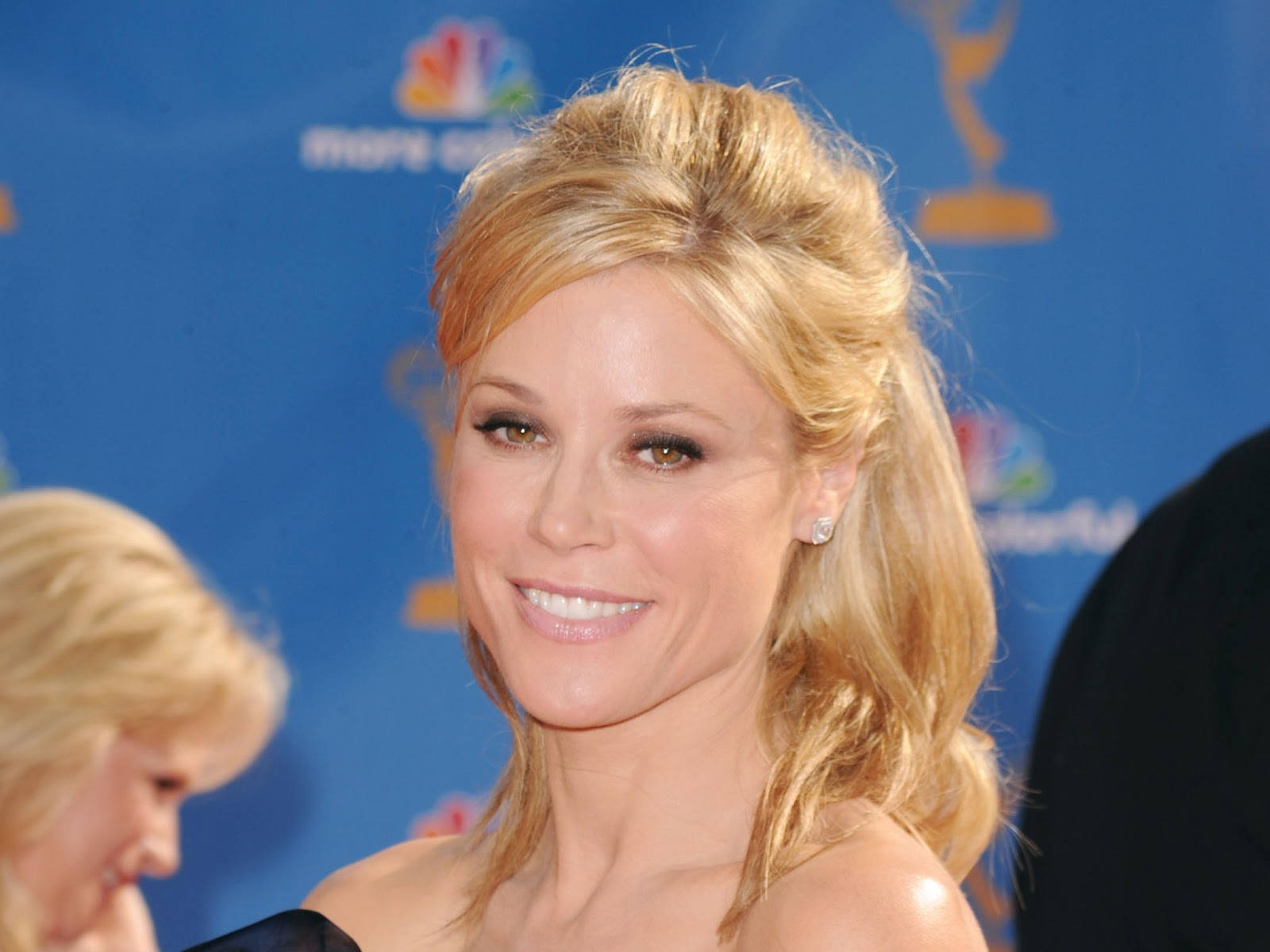 Julie Bowen Wallpapers